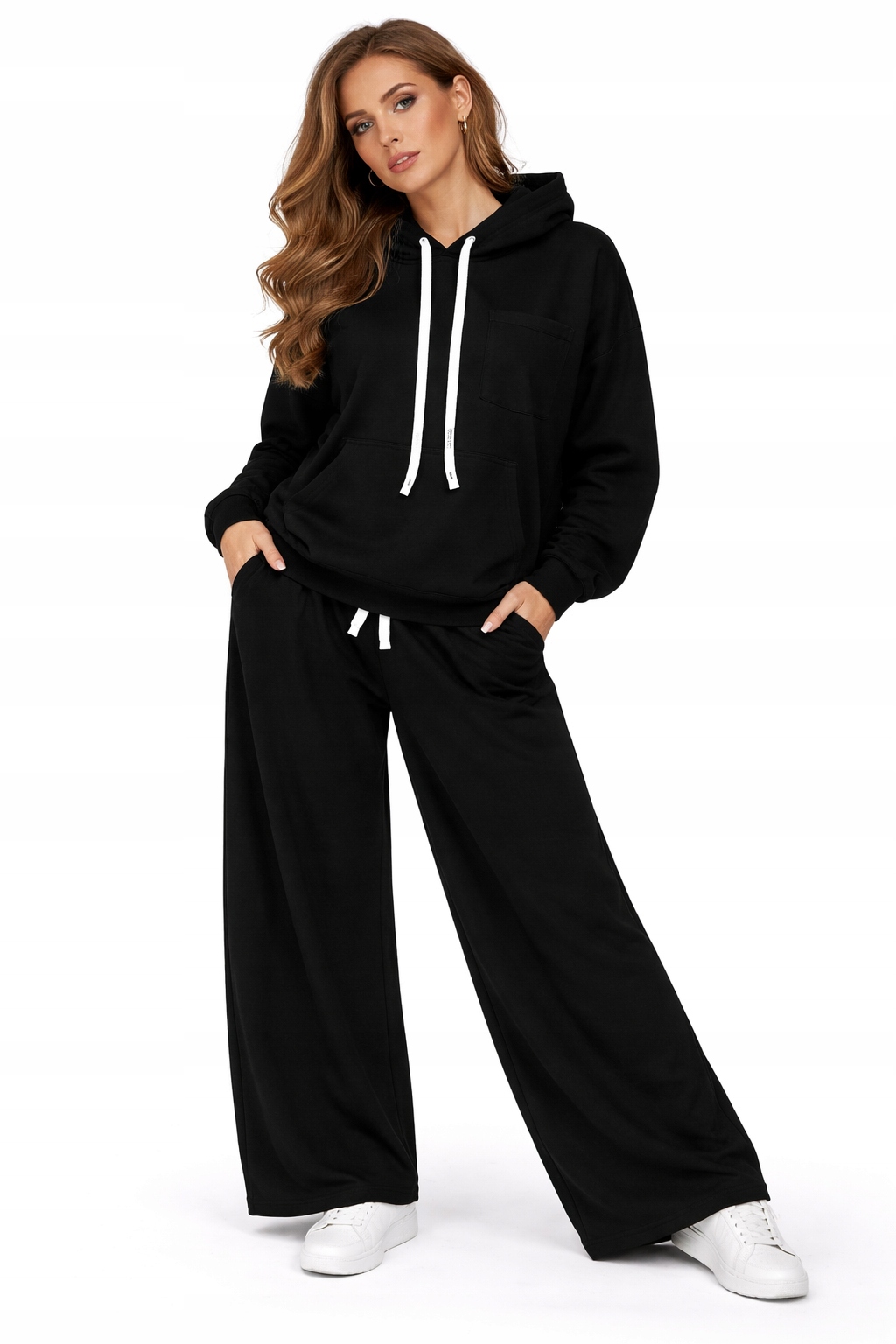 Tepláková Souprava ID8870 Černá mikina a pohodlné bavlněné kalhoty