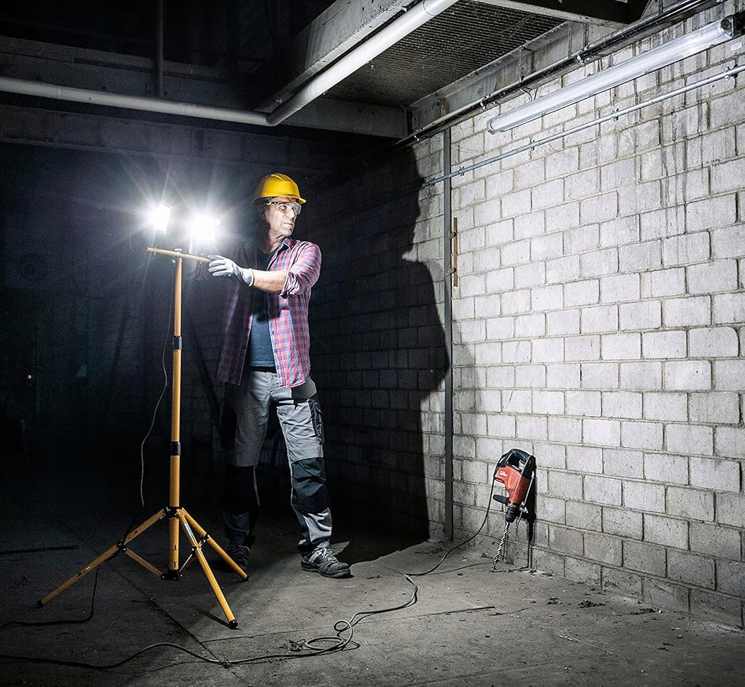 Halogen LED Statyw + Naświetlacz Budowlany 2x 50W LED 11000 lm + przewód Barwa światła biały zimny