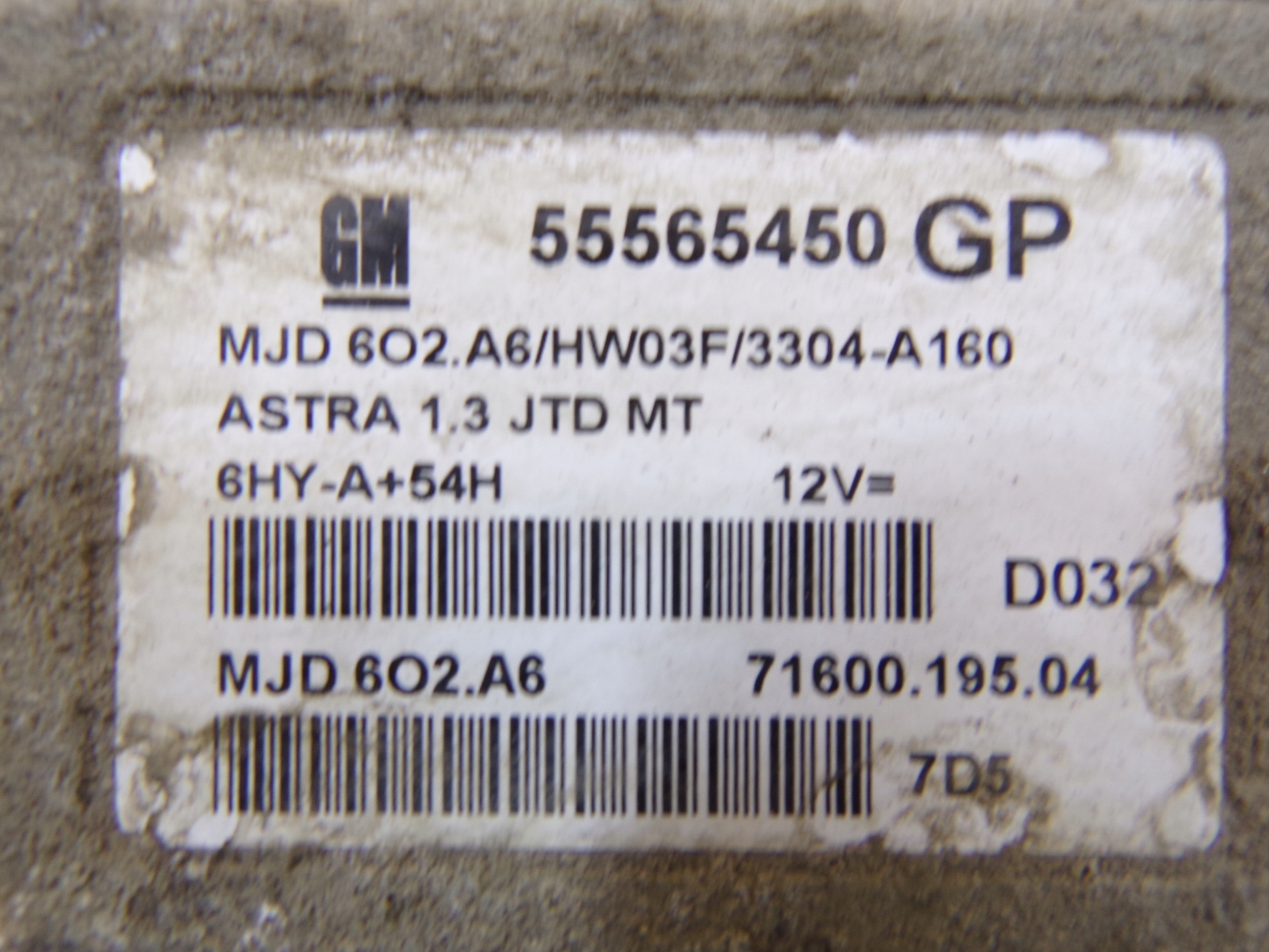 computer control unit of the engine OPEL ASTRA 1.3CDTI 55565450GP