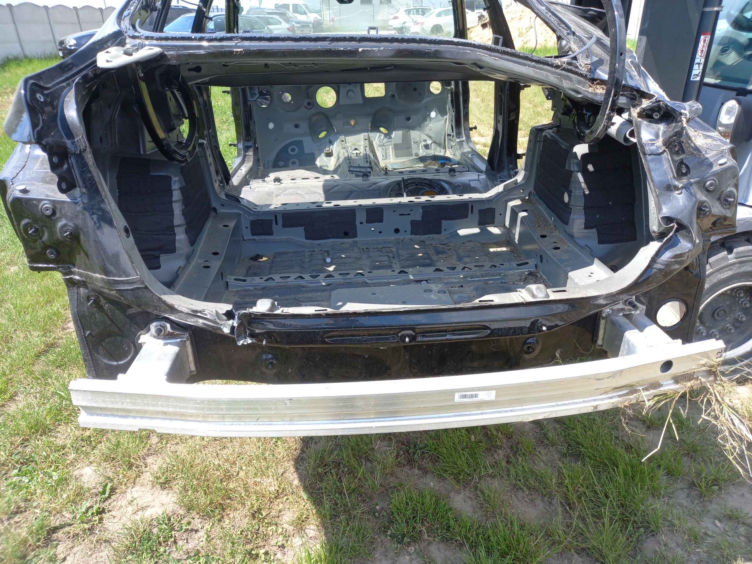 BMW 2 F44 TYLNY PAS WZMOCNIENIE WANNA ĆWIARTKA BAGAŻNIK