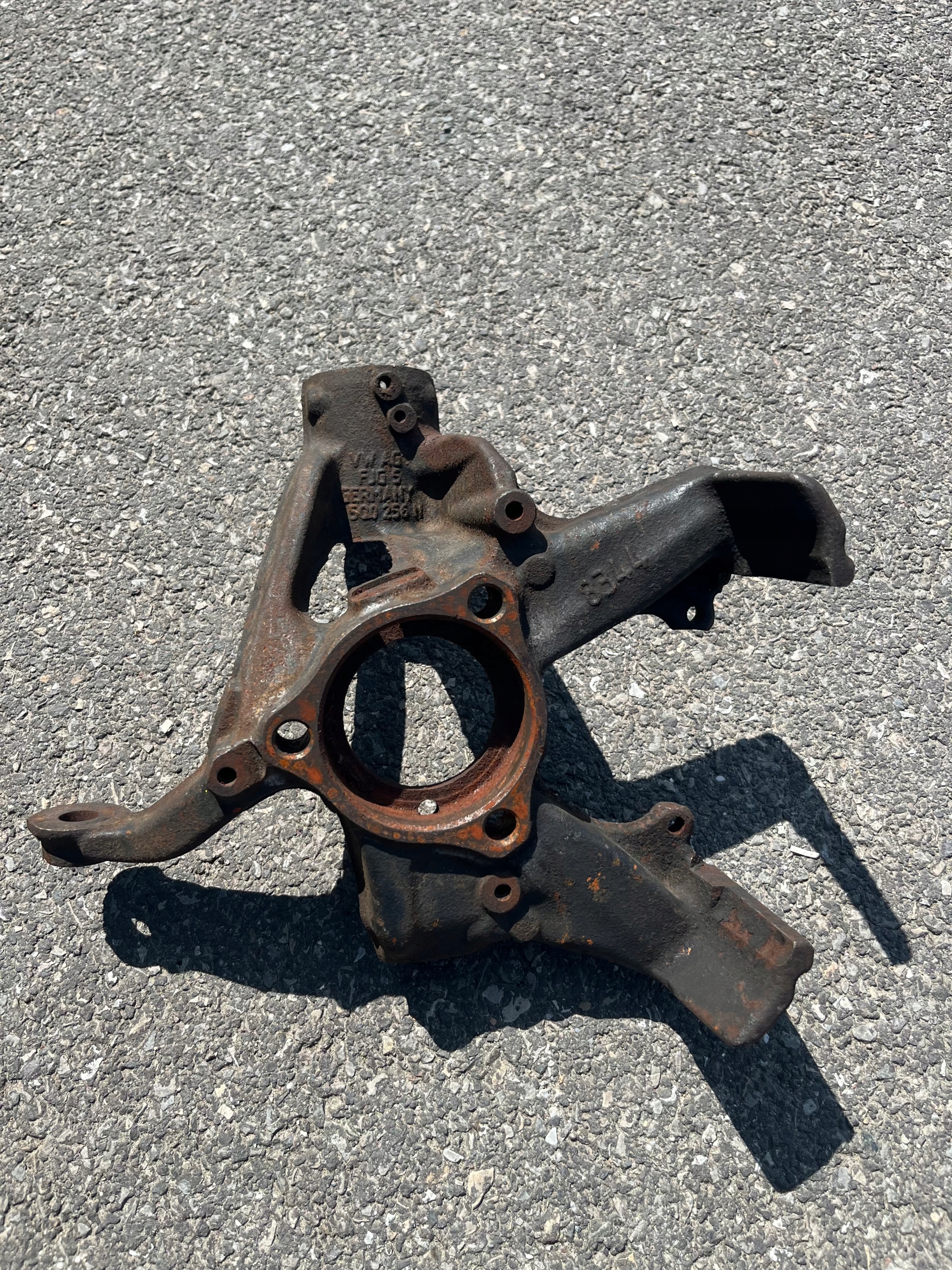 swing right front SKODA OCTAVIA III OE