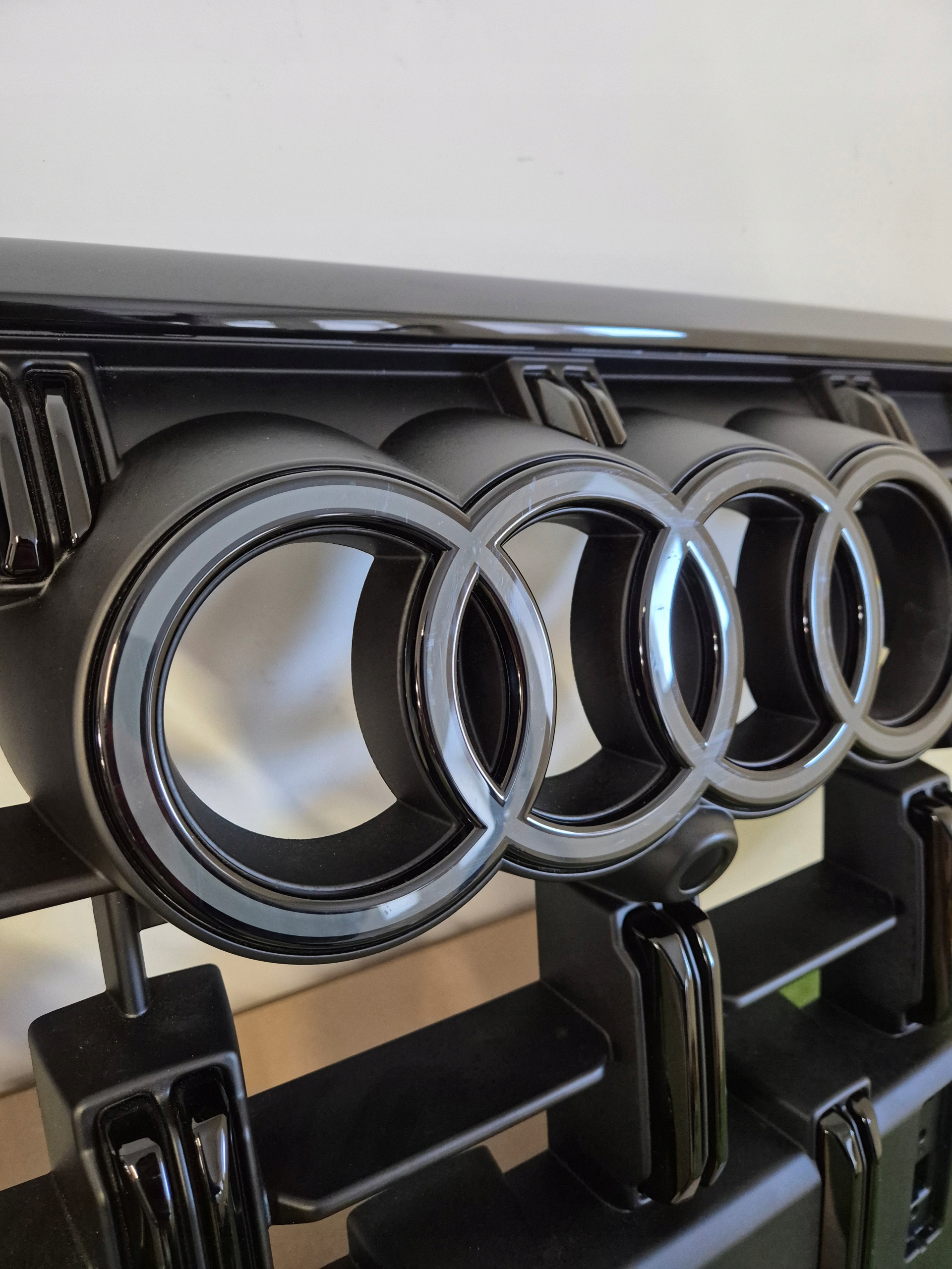Audi Q8 Kühlergrill FRONTGRILL Kühlergitter 4M8853651 - Thumbnail 7