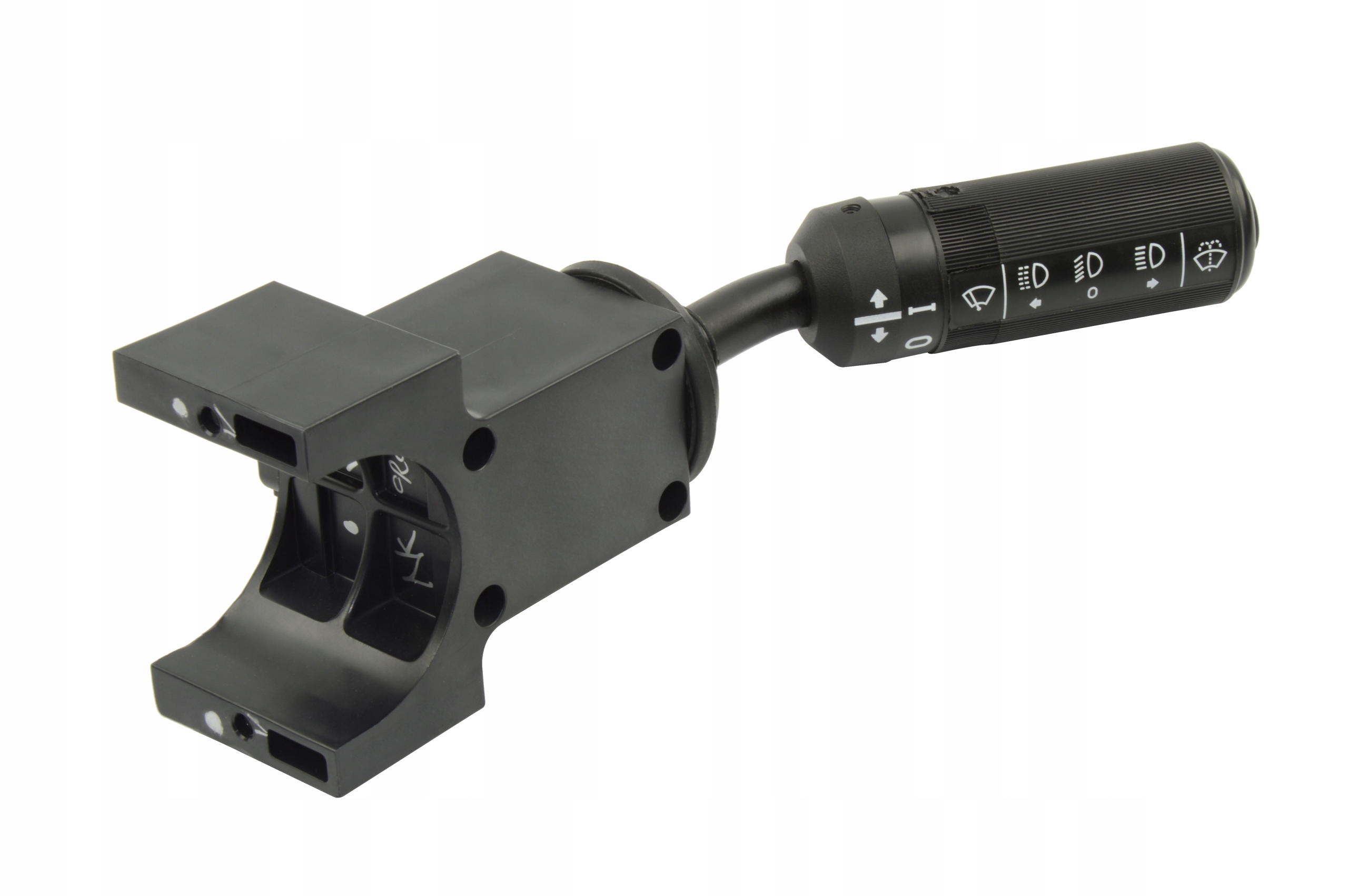 ВЫКЛЮЧАТЕЛЬ СВЕТА CASE 580 SR ST 695SM 85828252