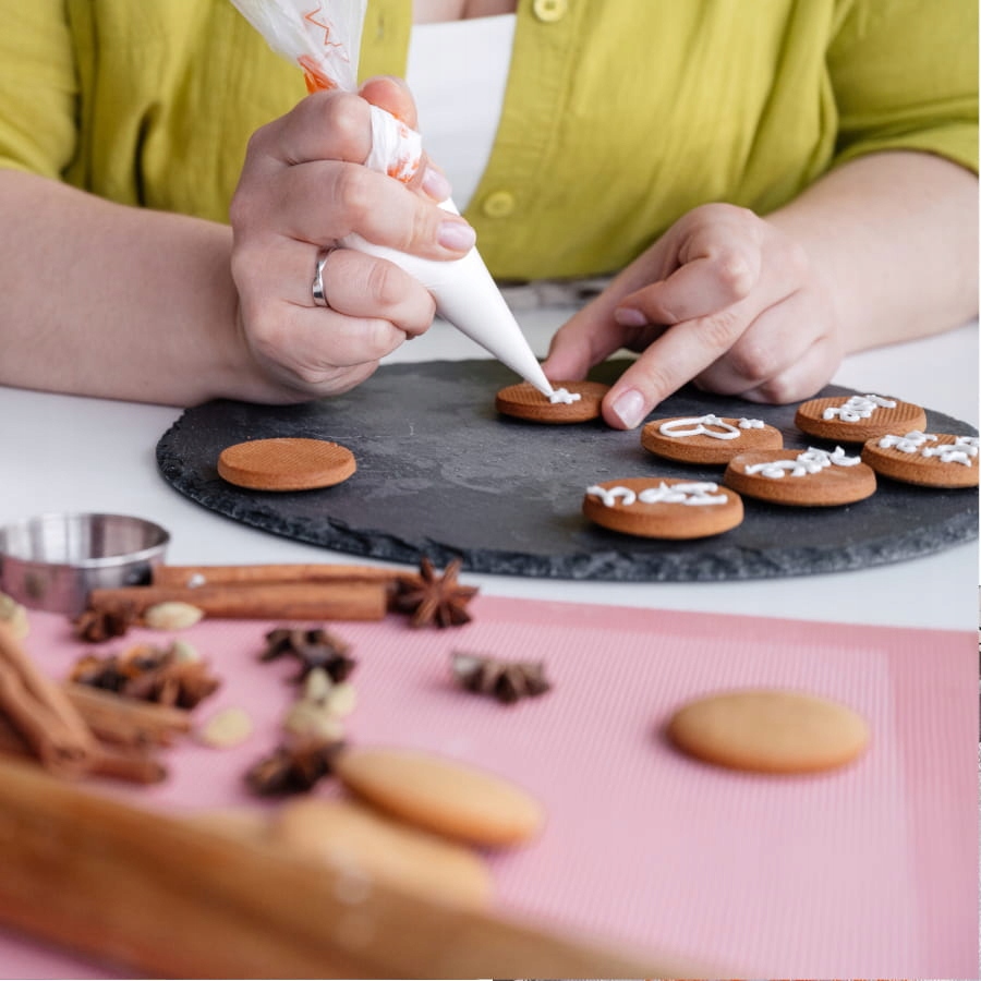 RĘKAW CUKIERNICZY worki cukiernicze 100szt jednorazowe DO DEKORACJI CIAST M Długość 30 cm