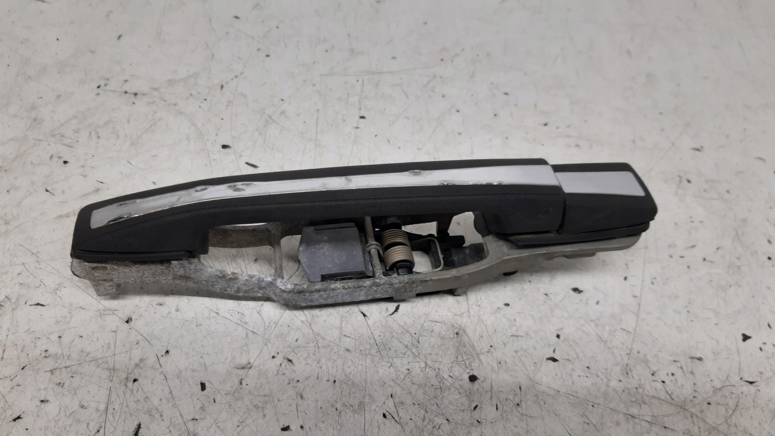 Poignée Droite Avant Mercedes W124
