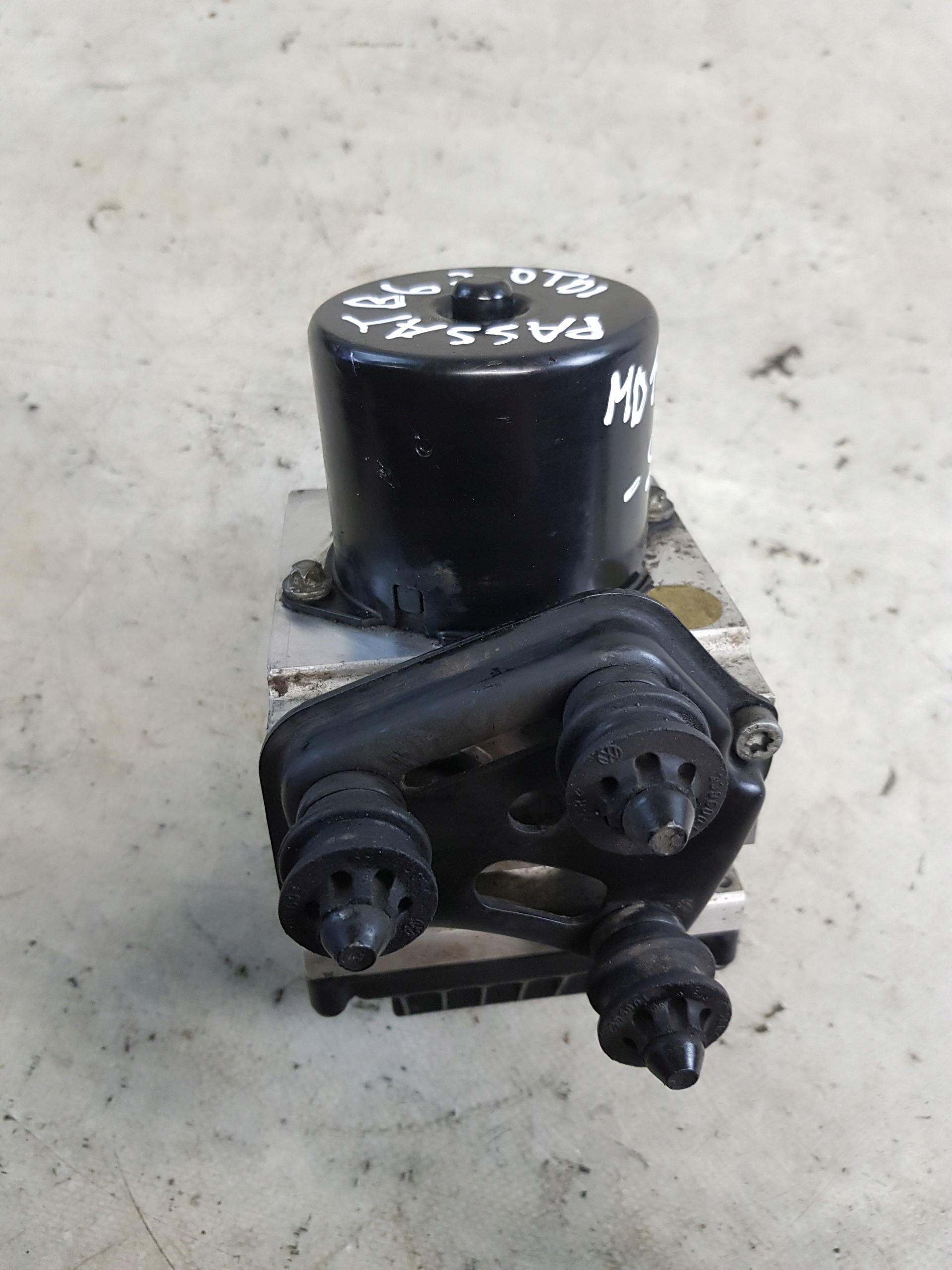 pumpa ABS PASSAT B6 2.0 TDI OE 3C0614095E