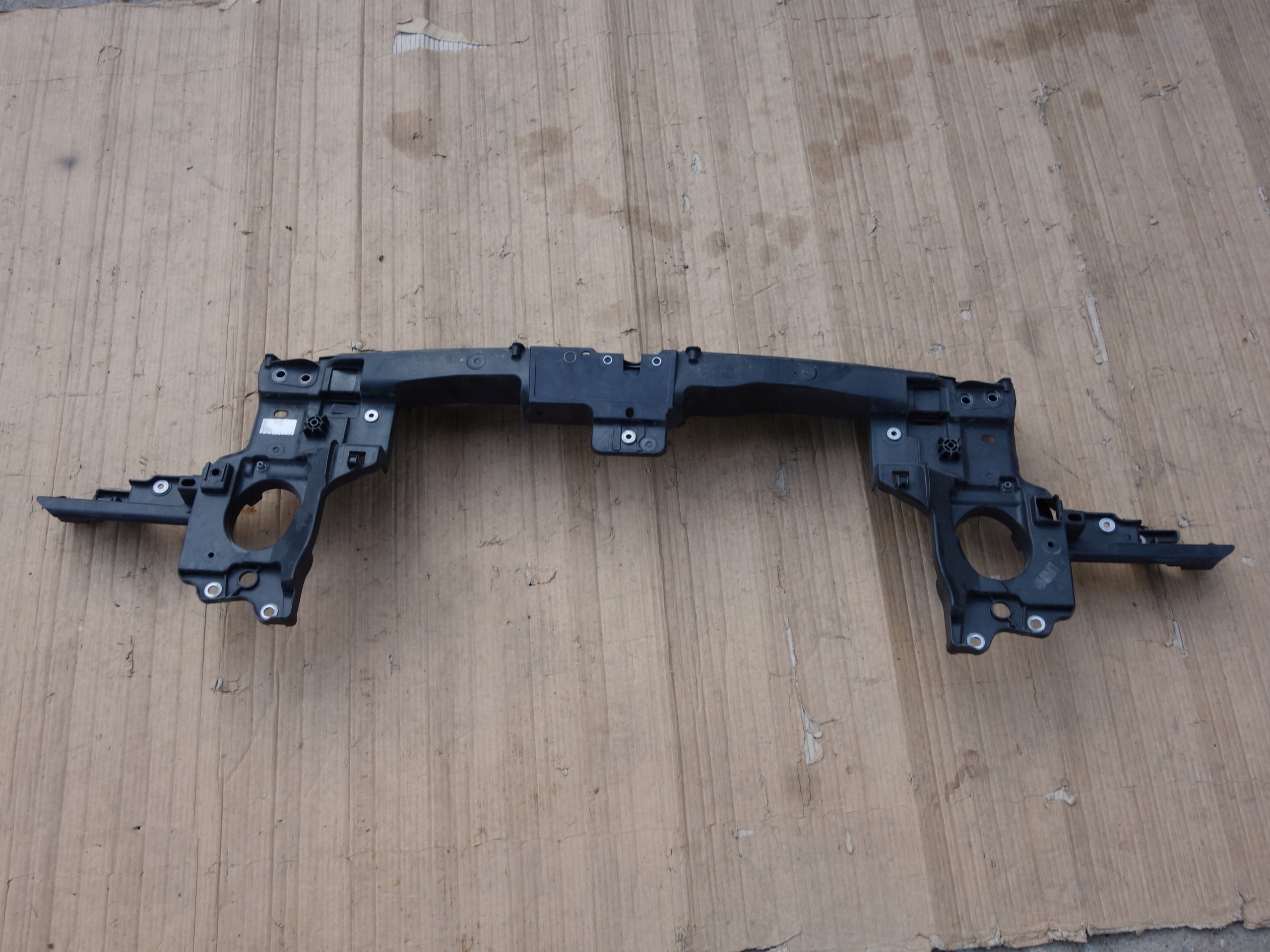 PAS PRZEDNI VW TOUAREG LIFT 7P6 ORYGINAŁ