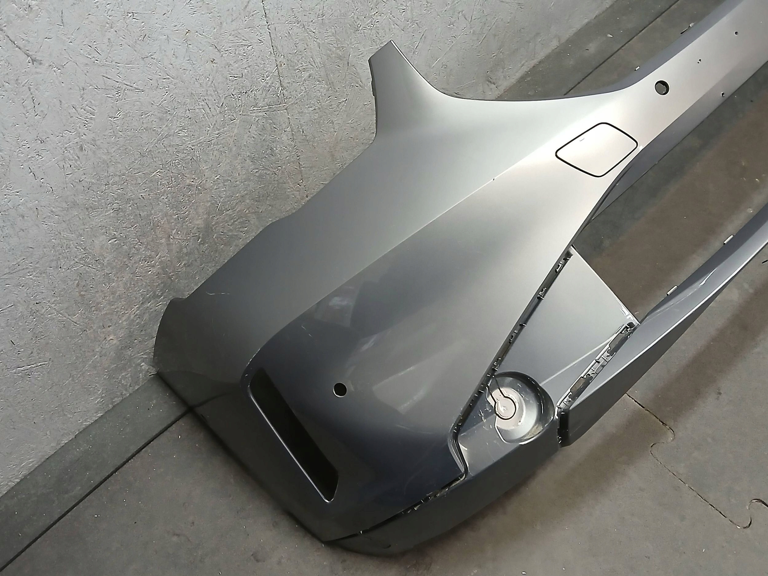 bumper front BMW 5 V G60 G61
