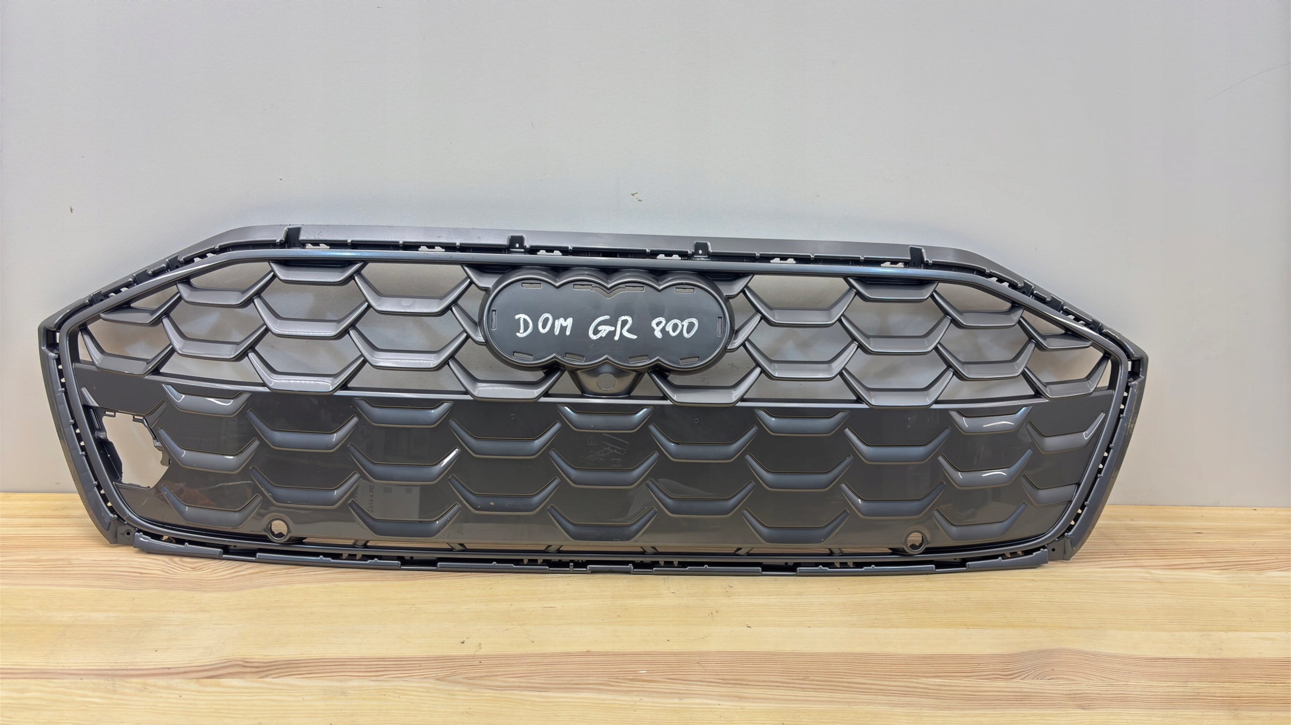 Audi A4 8B3 Kühlergrill FRONTGRILL Kühlergitter 8B3853653A0 - Thumbnail 1