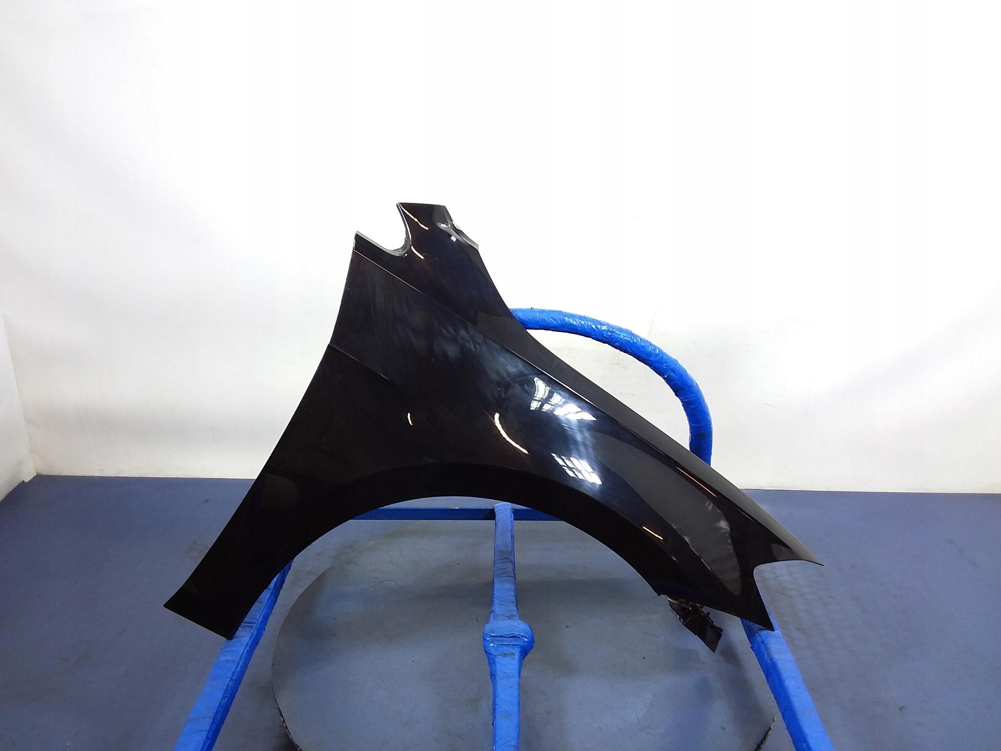 VW GOLF VII РЕСТАЙЛІНГ КРИЛО ПЕРЕД ПРАВИЙ Lc9x