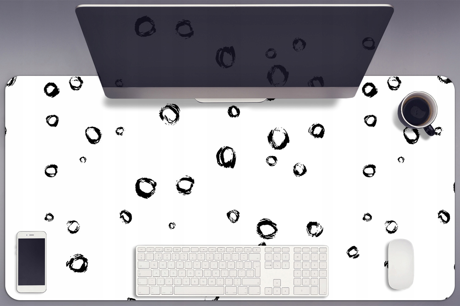 Modna podkładka na stół dla dziecka Rysowane kółka Marka Dywanomat