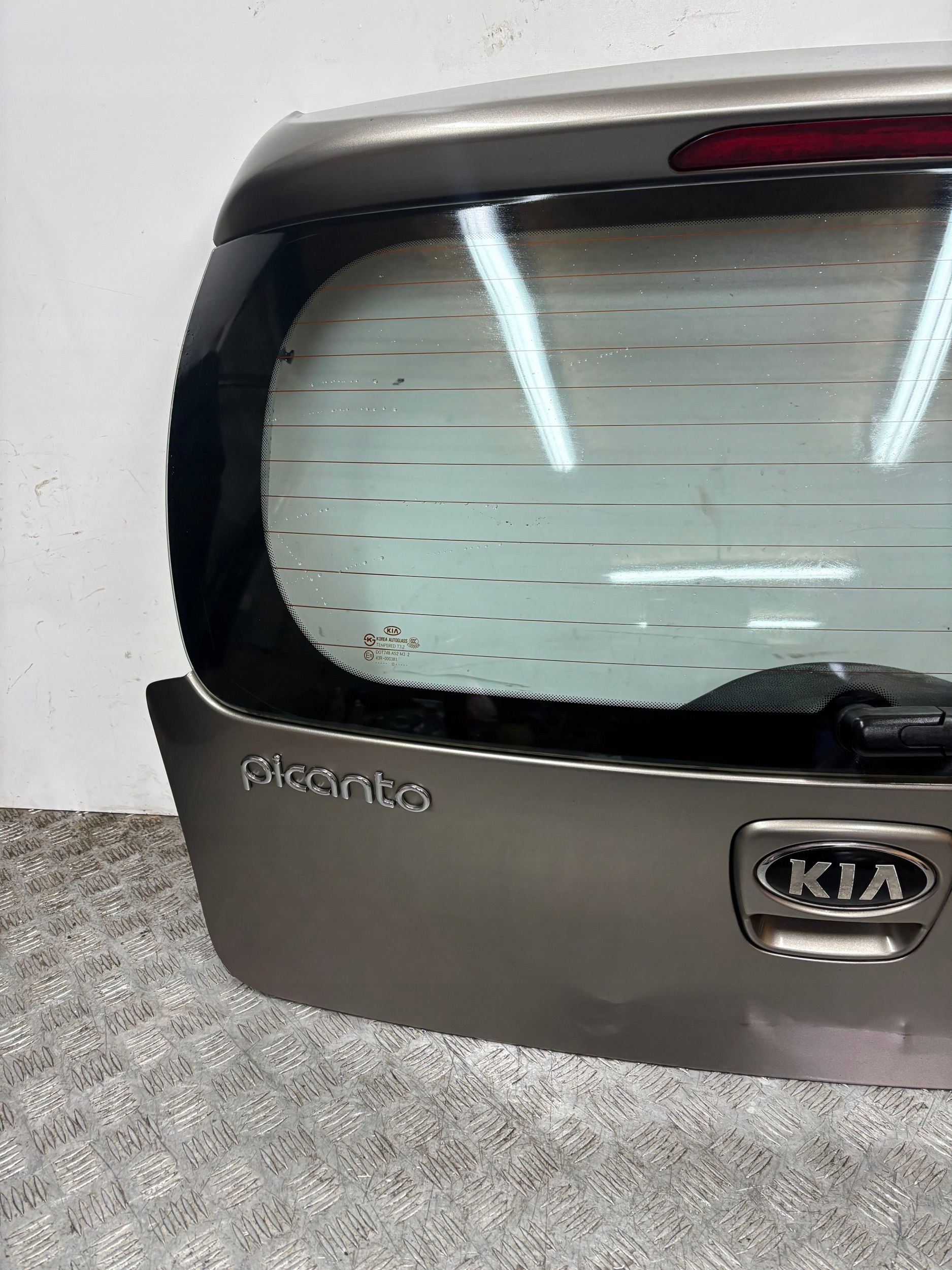 boot doors KIA PICANTO II 11