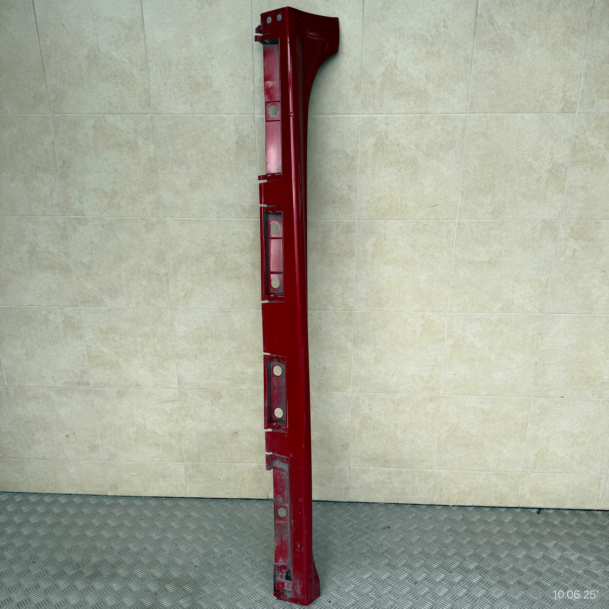 moulding threshold right TOYOTA YARIS IV 75851-0D100