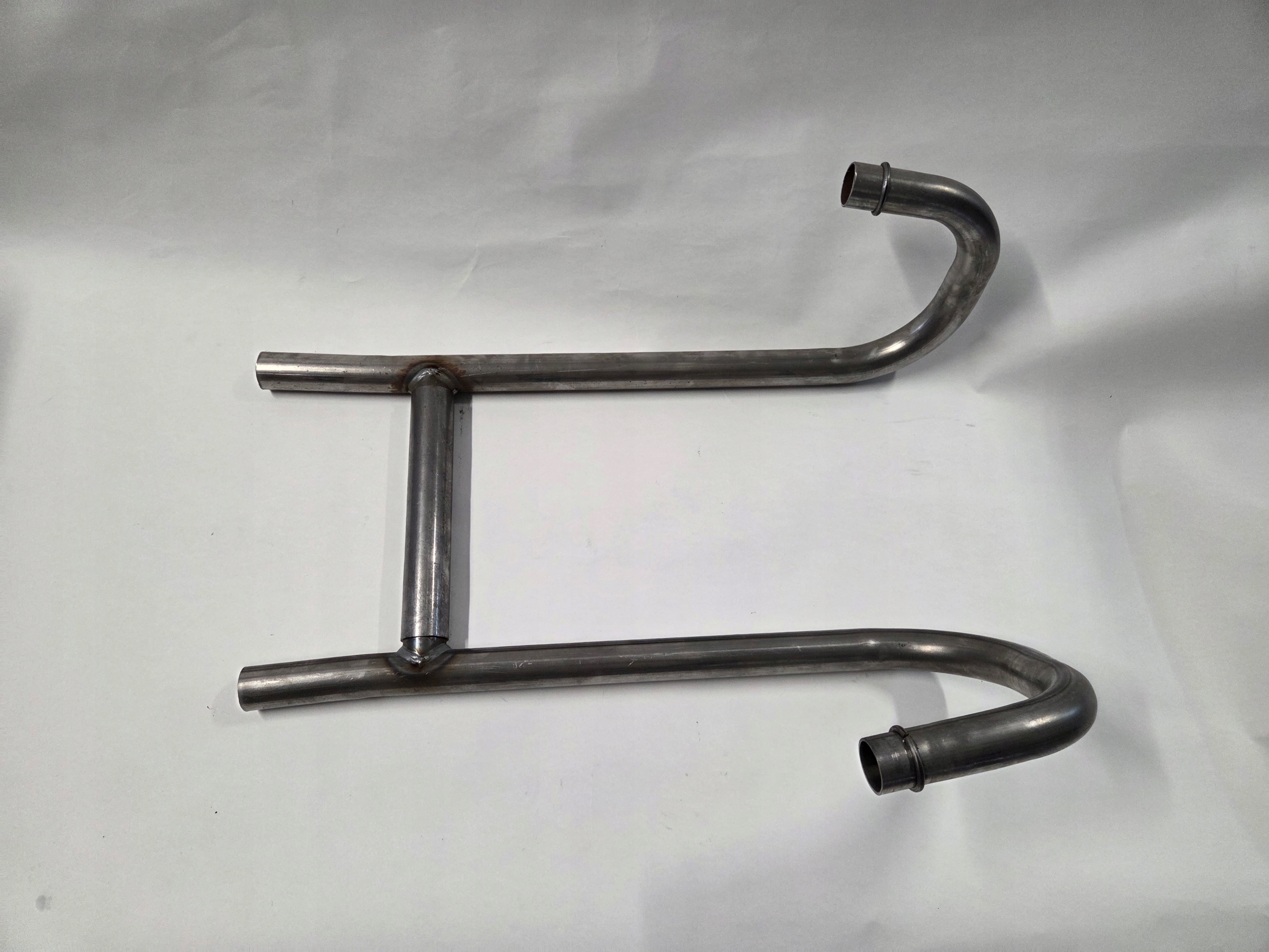 Kolena Výfuková Surová Dnopr K-650 MW650