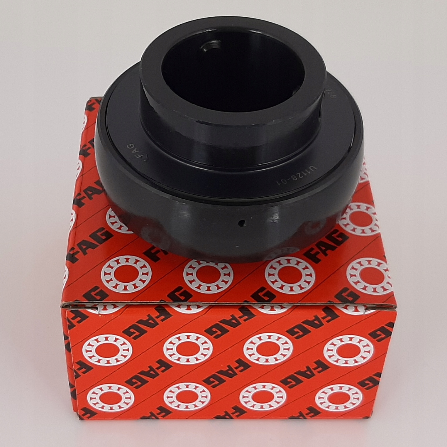 UC214INA - UC214-FAG 70x125x74, 6 мм