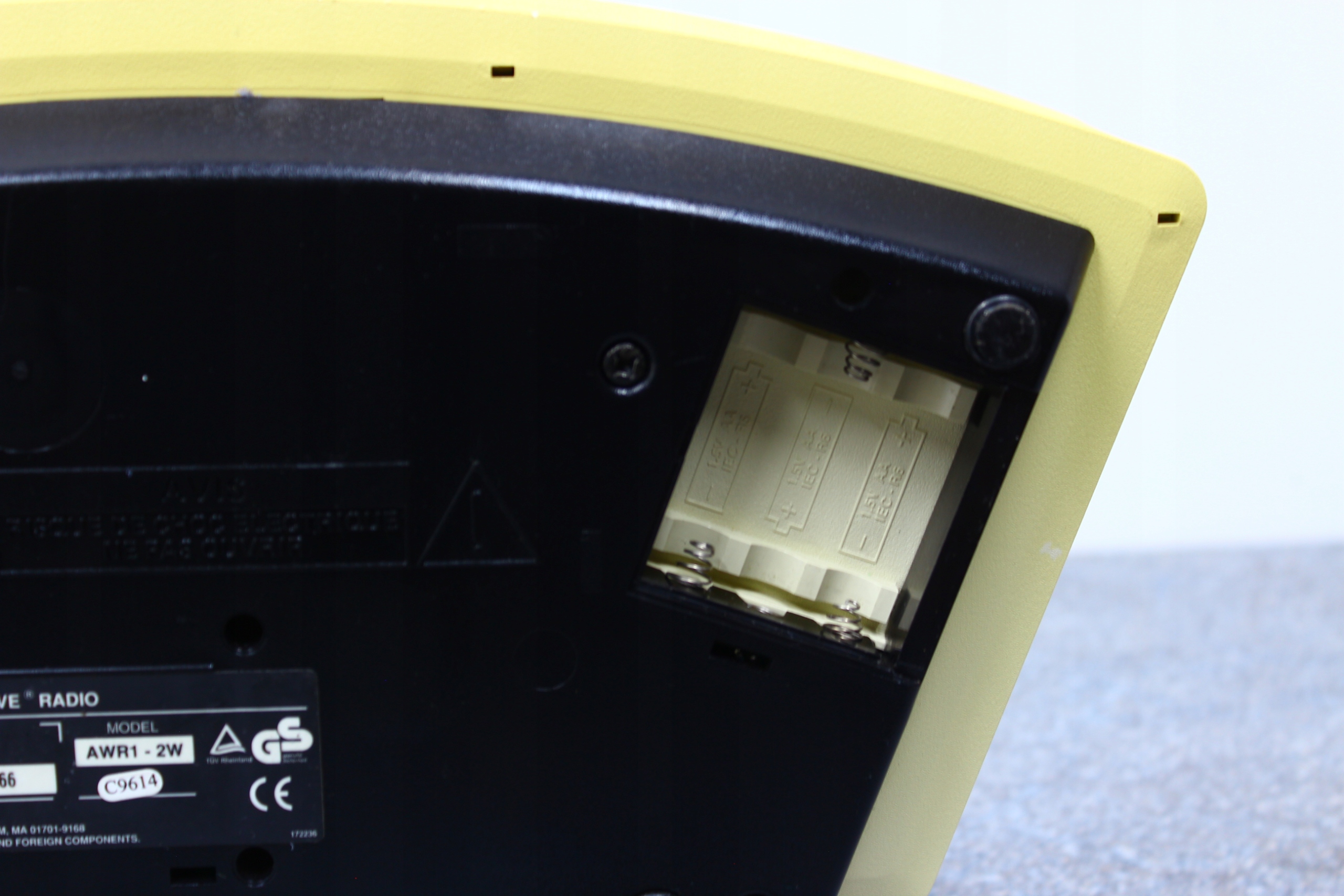 Bose Wave Radio AWR1-2W Radiobudzik Marka Bose