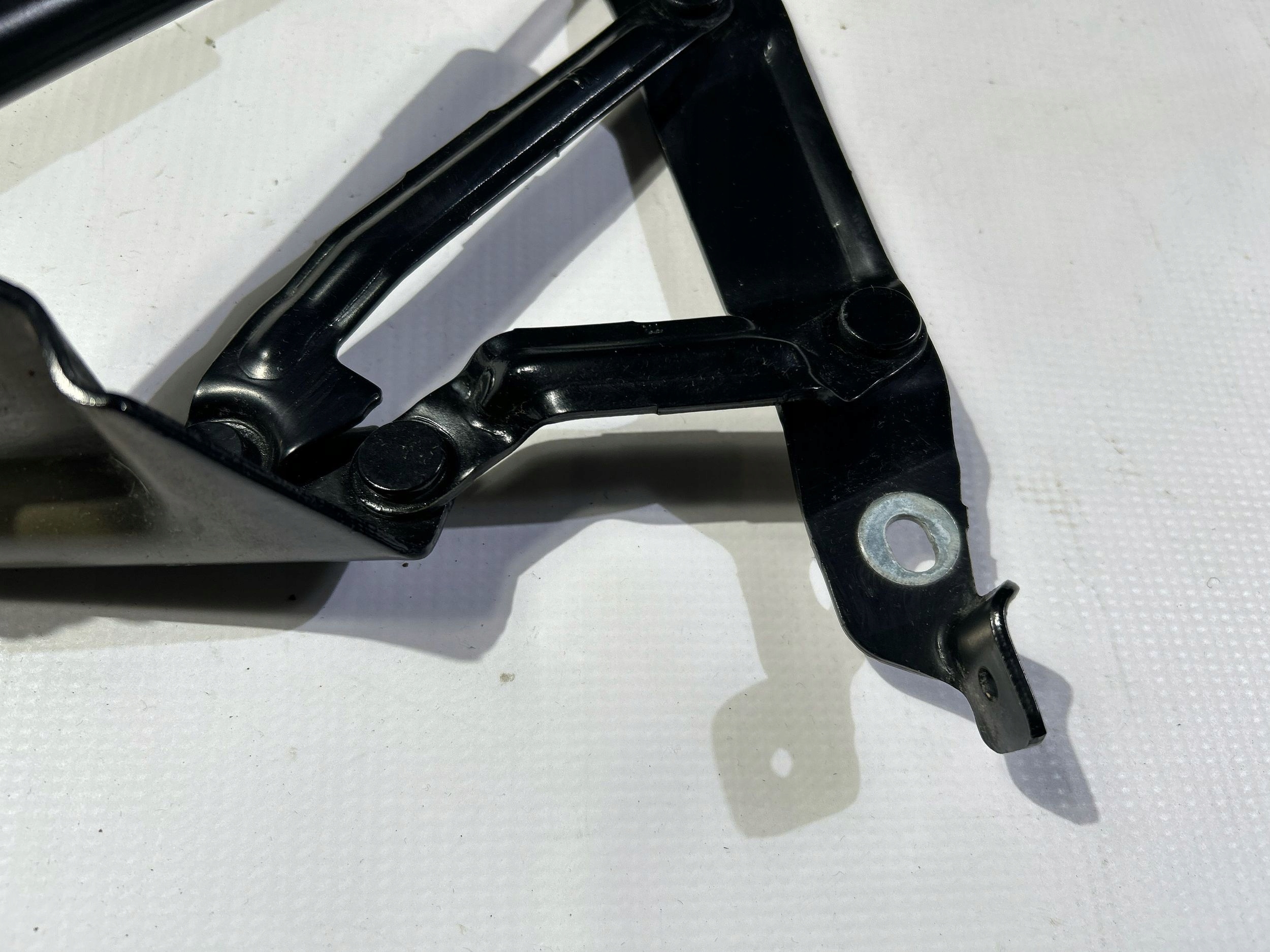 hinge damper bonnet boot right Dodge Challenger 2015