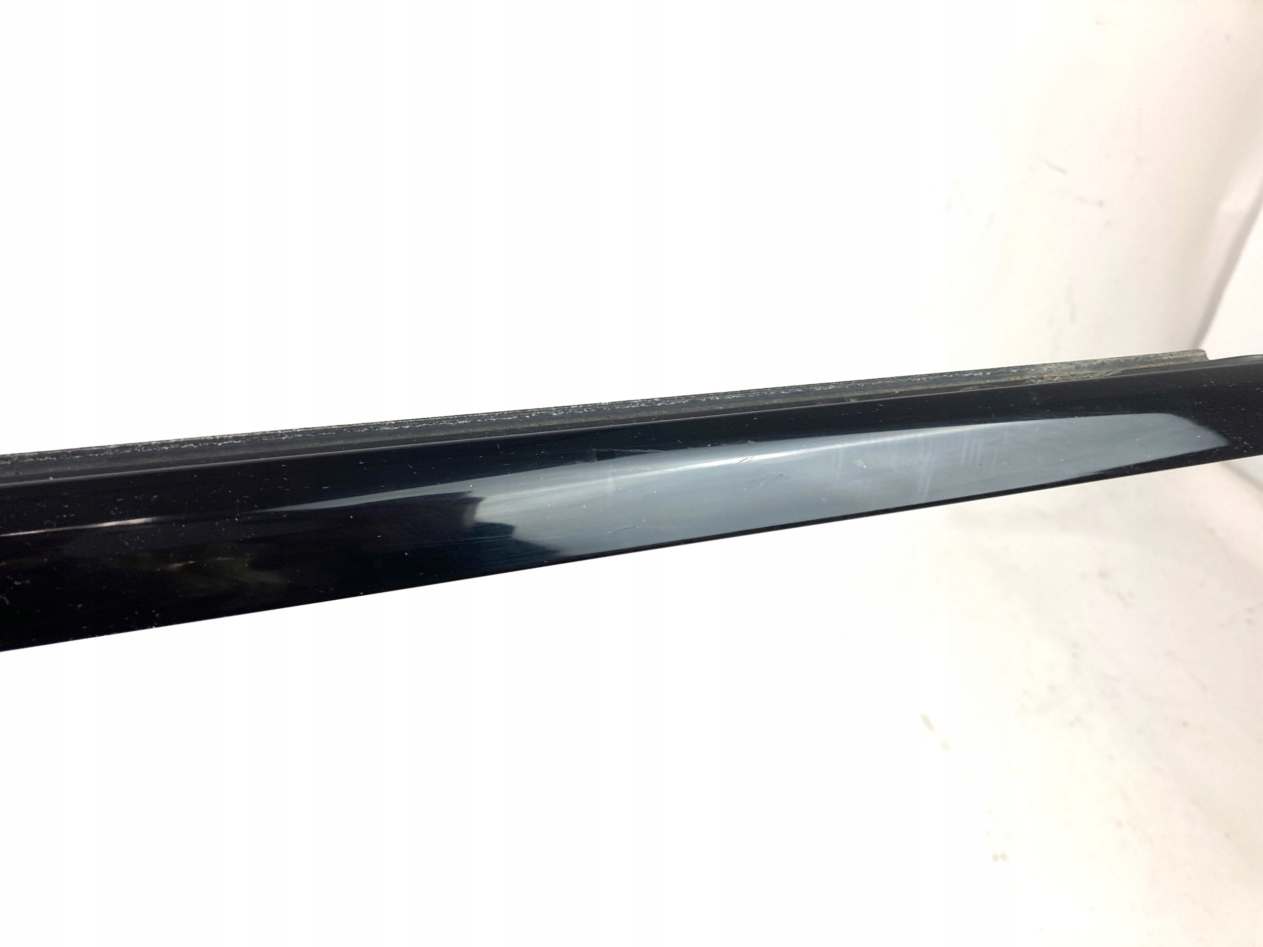 Chrysler Pacifica 2017-25 gasket exterior windows zbierak right rear part