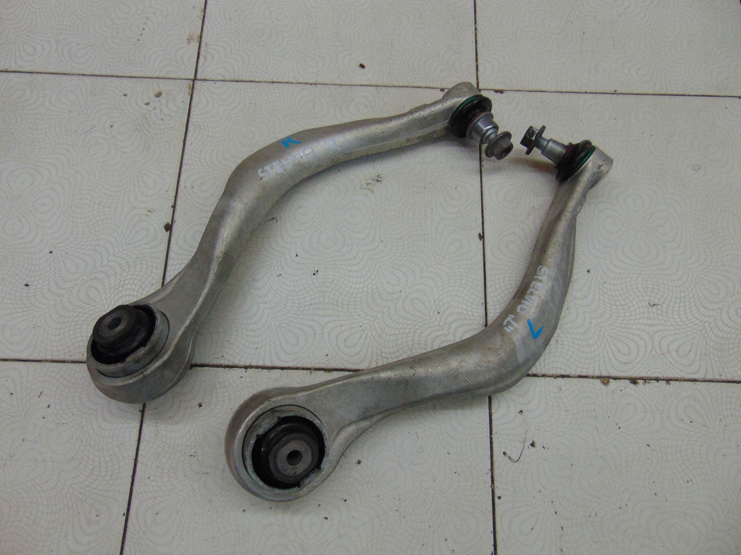 QUERLENKER LINKS RECHTS ALFA ROMEO STELVIO