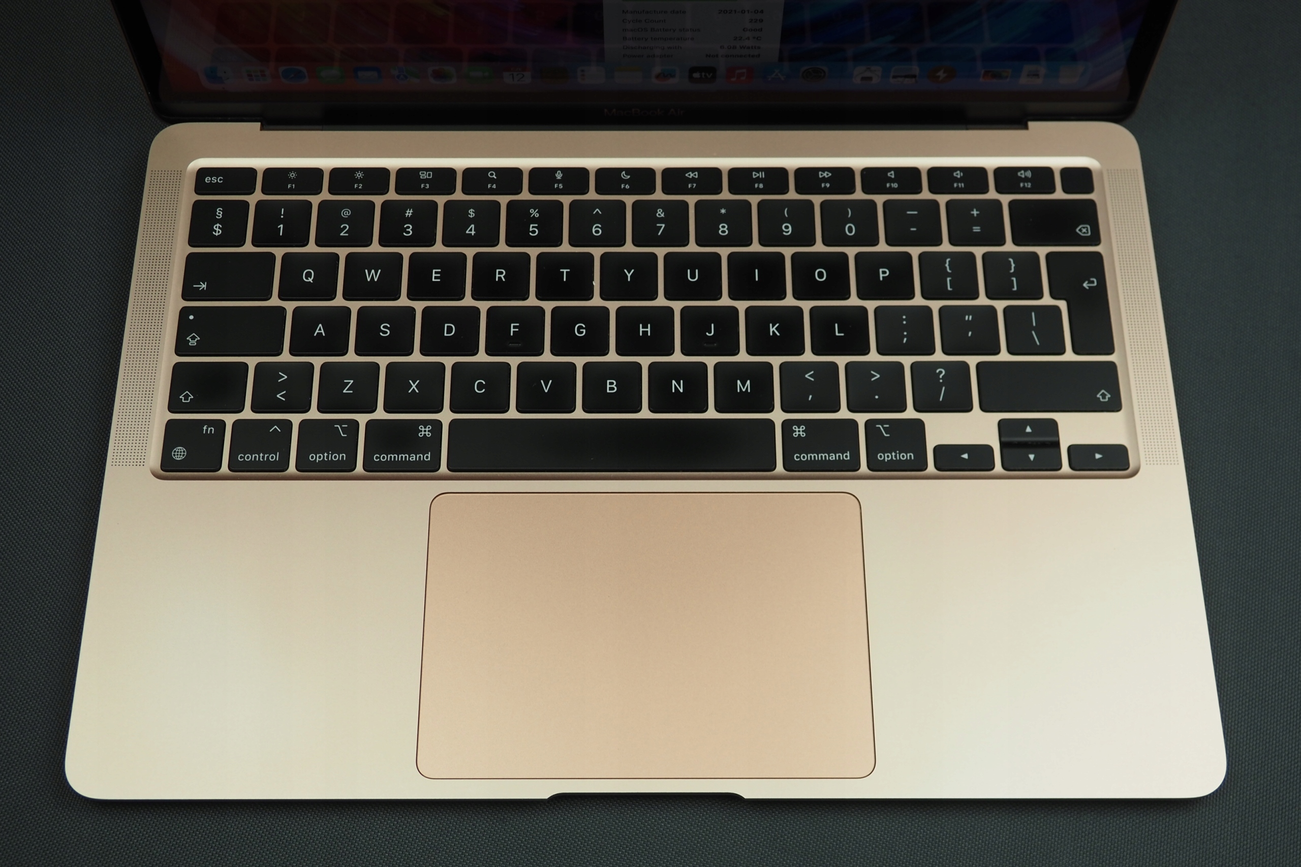 M1 MacBook Air 2020 8コア 16GB 512GB Apple MacBook Air 13 M2/16GB/512GB/8-core CPU+10-core GPU