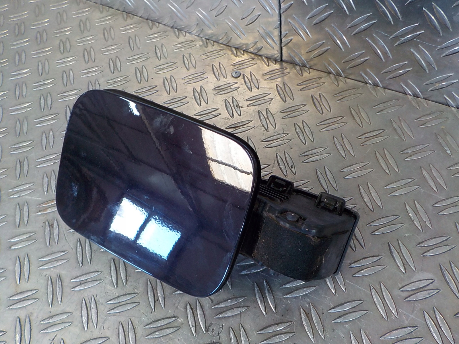 RENAULT ESPACE V KLAPKA WLEWU PALIWA Part manufacturer Renault OE