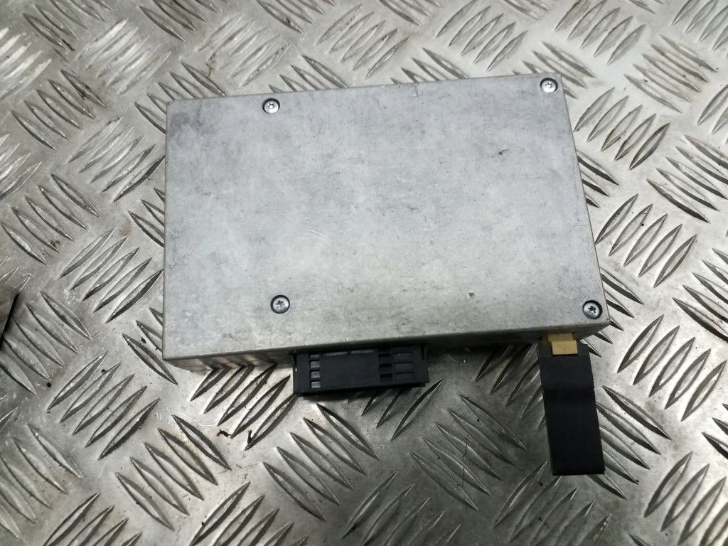 Audi A4 S4 B7 8E 8H 2005 блок комфорта bluetooth 8P0862335E