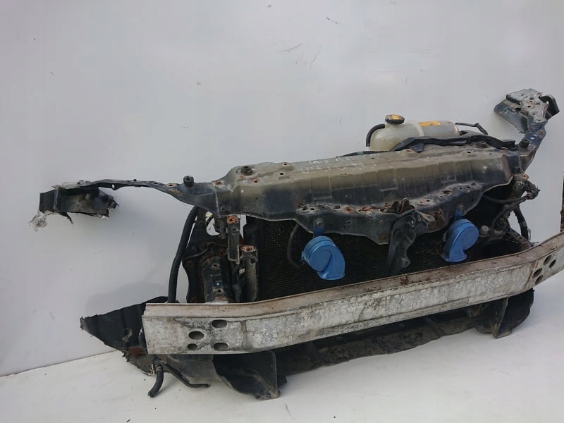 PAS PRZEDNI CHŁODNICA LEXUS IS II 220 06-12 2.2 D Typ samochodu Samochody osobowe