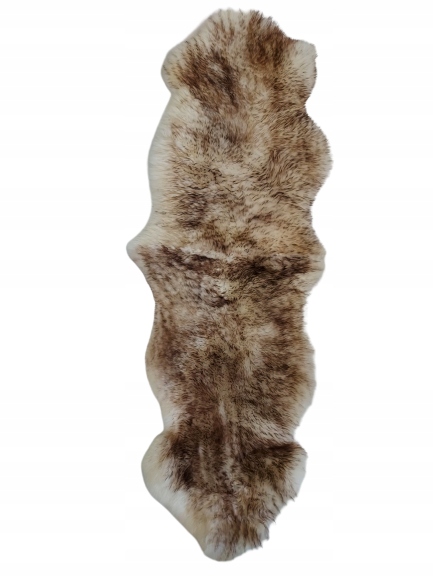 Koberec zošitý z 2 ovčej kože, 2 farby, prírodný