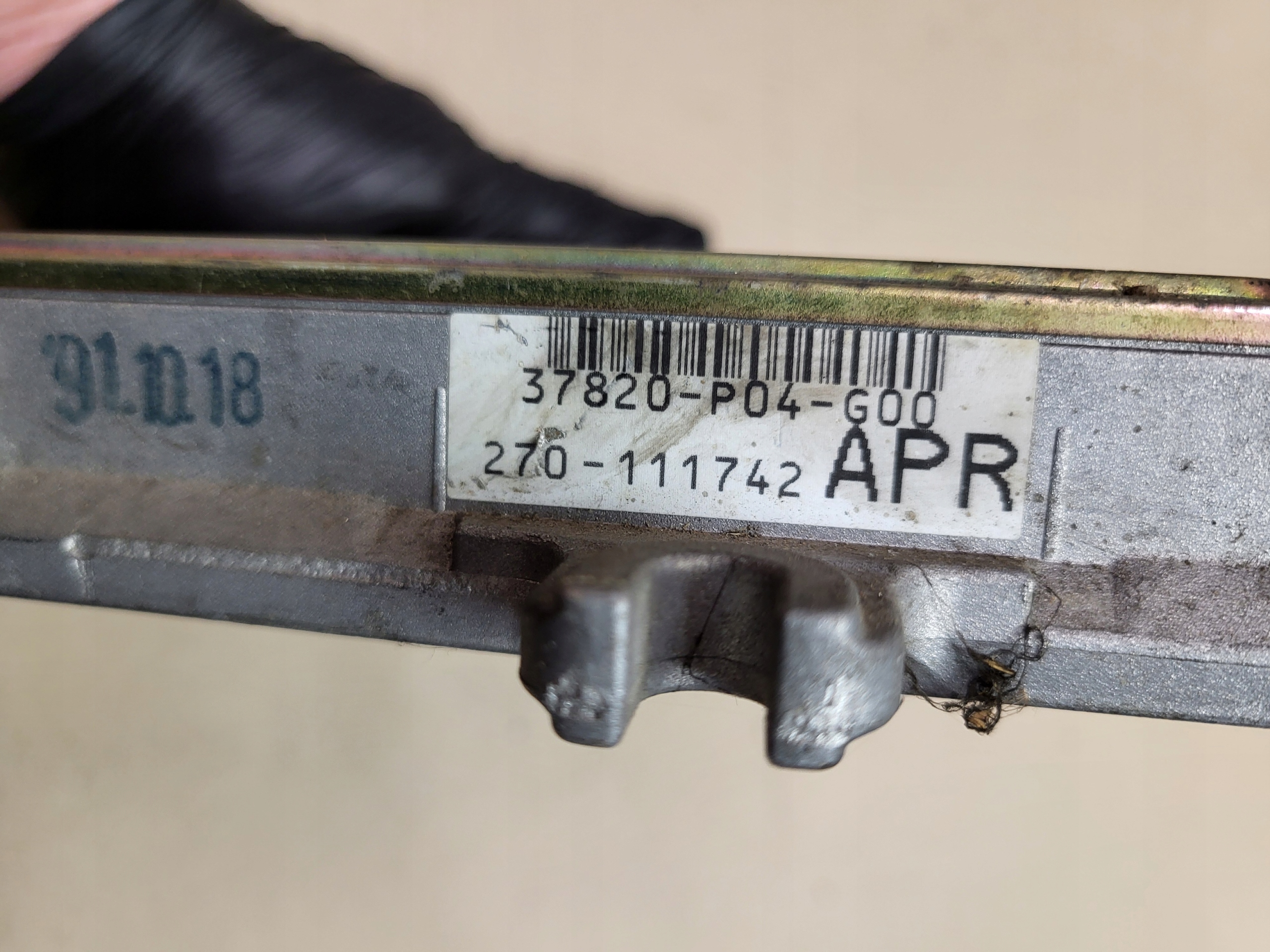 computer control unit of the engine HONDA CIVIC V 1.5B 37820-P04-G00 APR OE EU