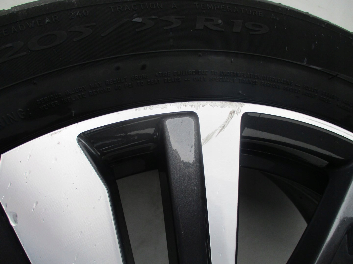 Koła felgi opony PEUGEOT 3008 R19 20r Profil opony 55