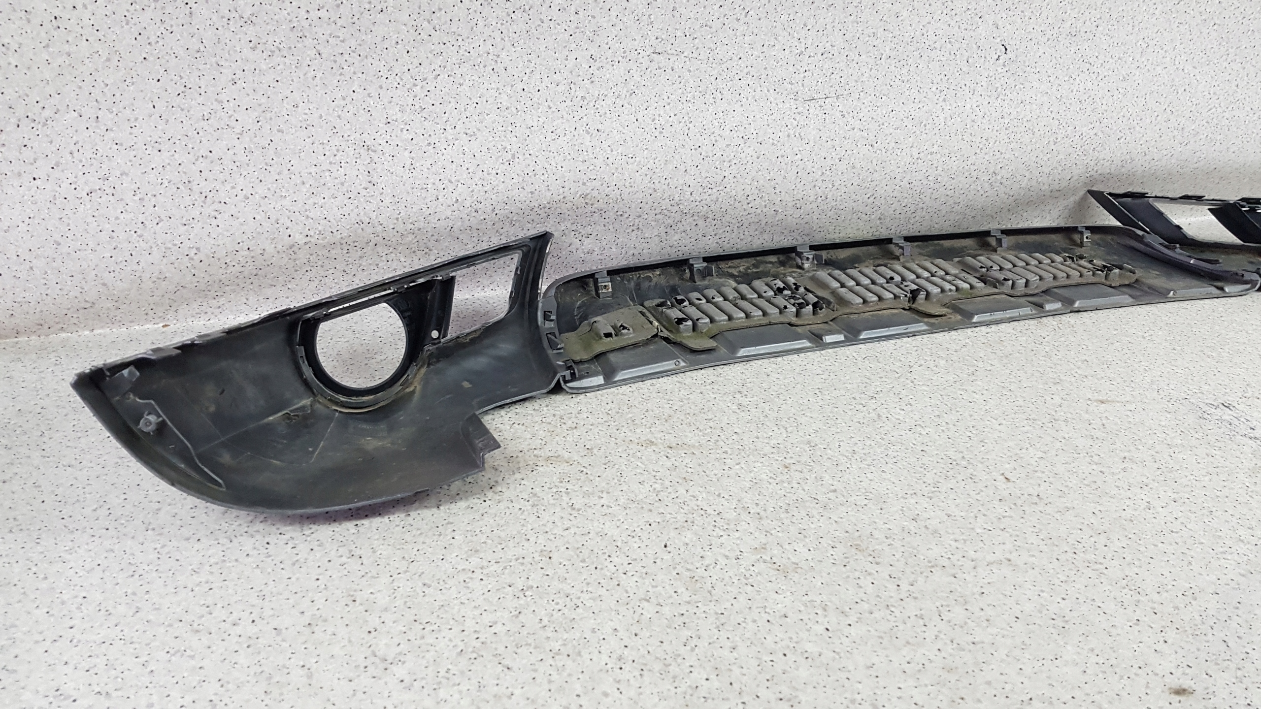 AUDI Q7 4L0 accessories front SPOILER 9691