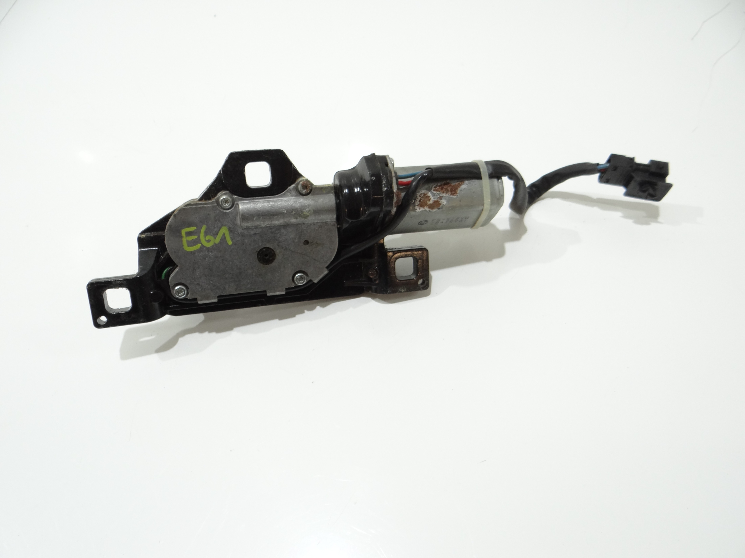 lock RYGIEL bonnet boot BMW E61 LCI 7129931 (4614505)