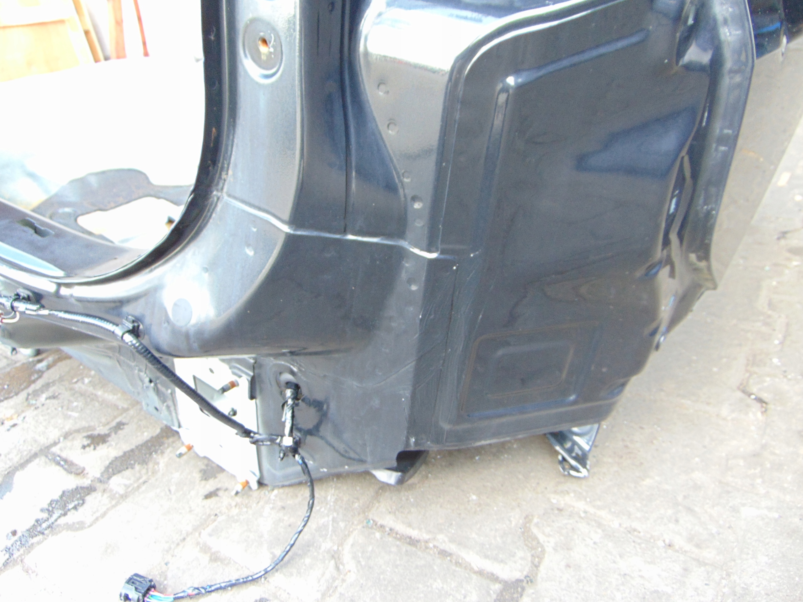 VITARA LY 2 II 3 III rear panel fender right rear part