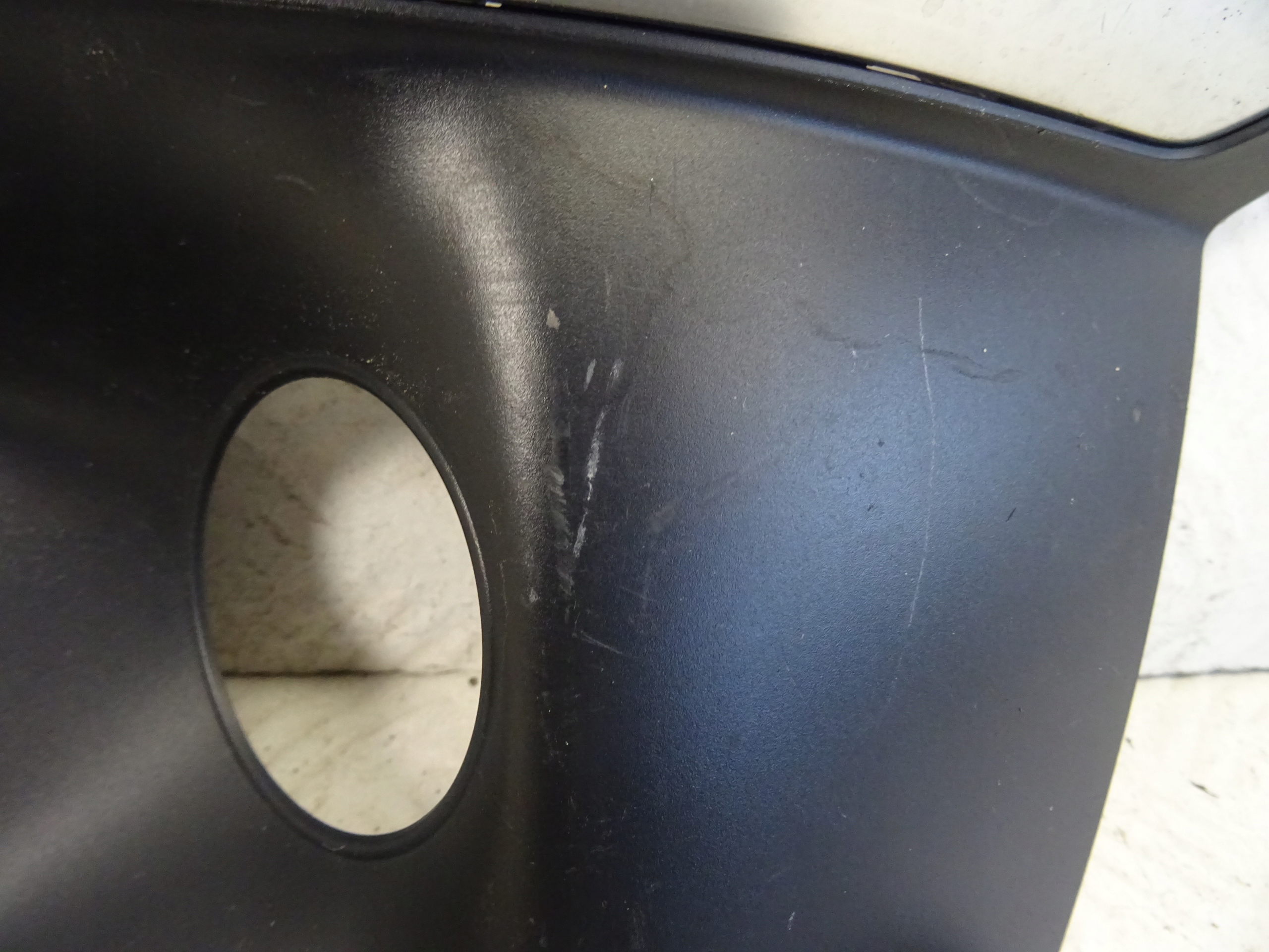 grid of a bumper right front AUDI A4 B9 SLINE 8W0807682A
