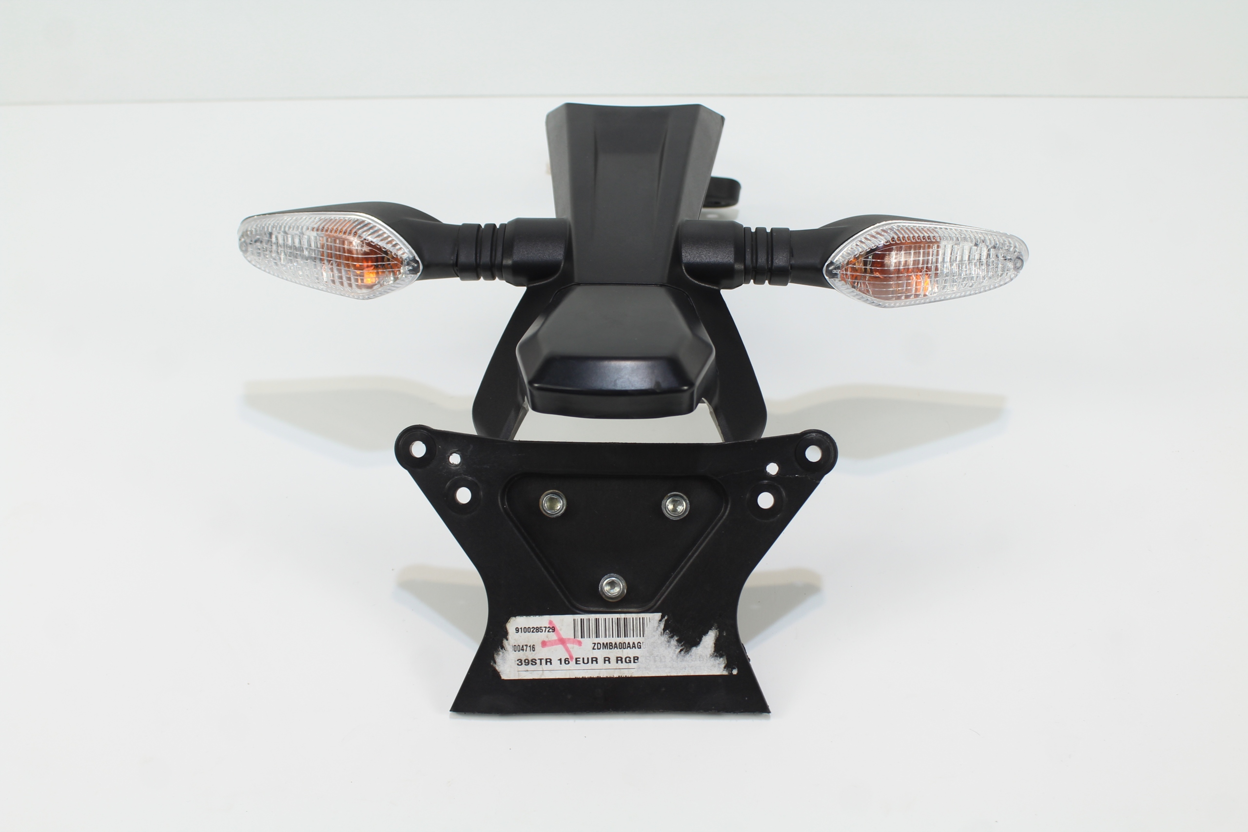 DUCATI HYPERMOTARD 939 КРІПЛЕННЯ ПЛАСТИНИ