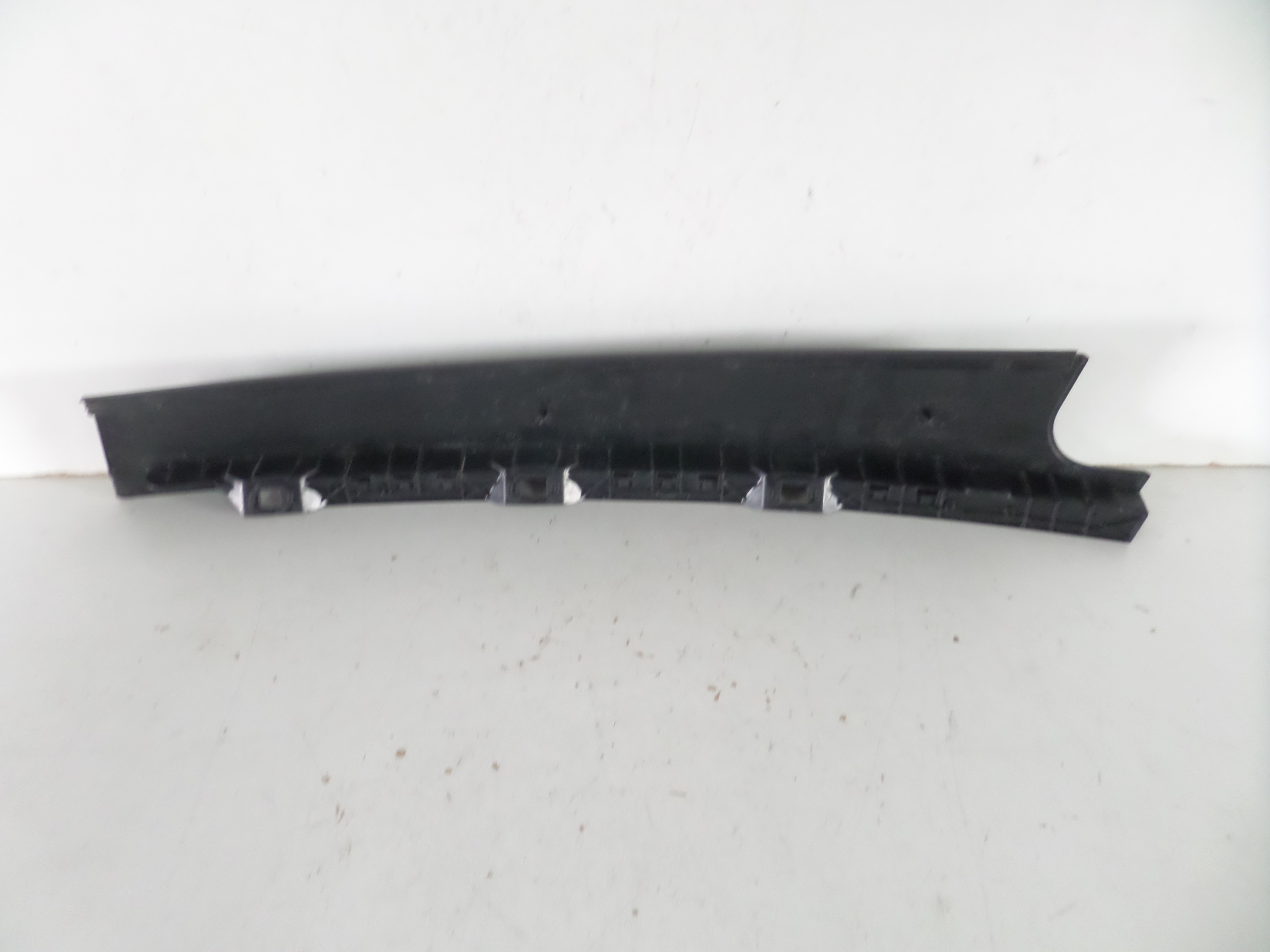 moulding door rear part left VW GOLF VII 12