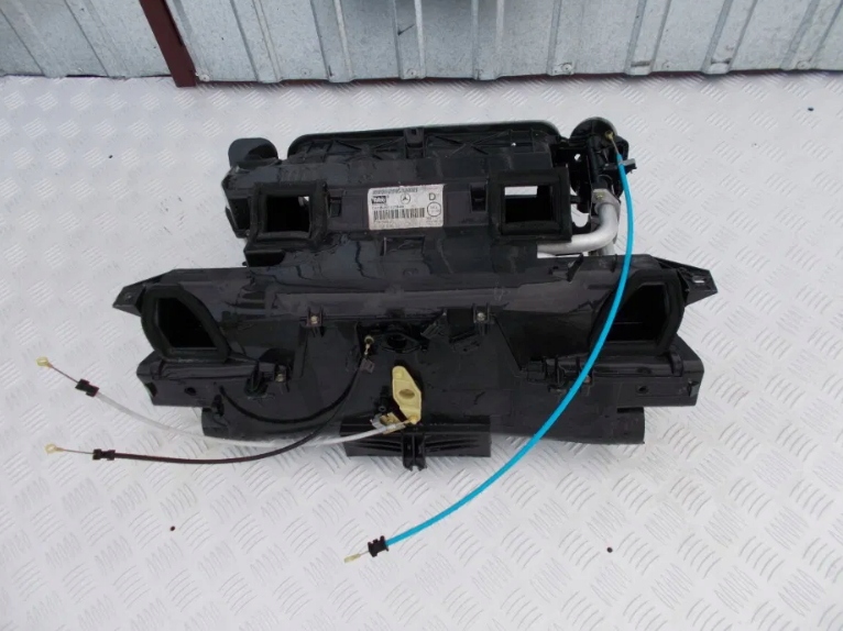 ohřívač obal chladic Mercedes Sprinter CDI 00-06 OEM