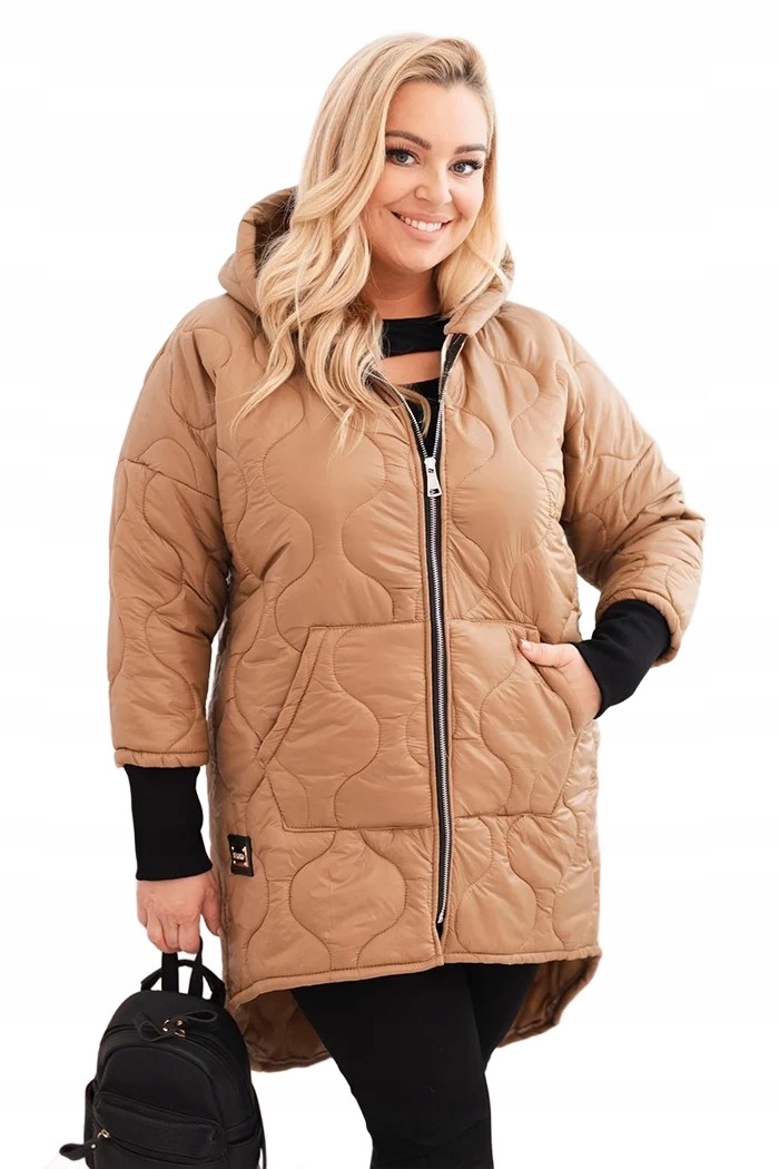 Velbloudí dámská zimní prošívaná bunda s kapucí Plus Size