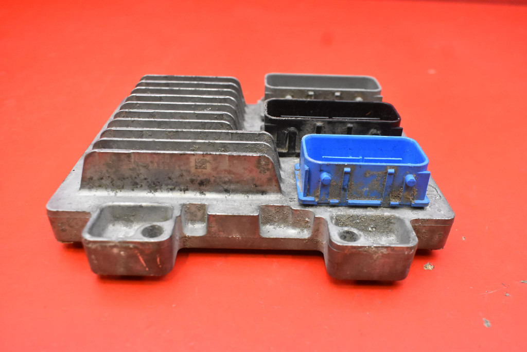 control unit computer of the engine 12669322 AB64 OPEL CORSA E 1.4 TWINPORT 90 KM
