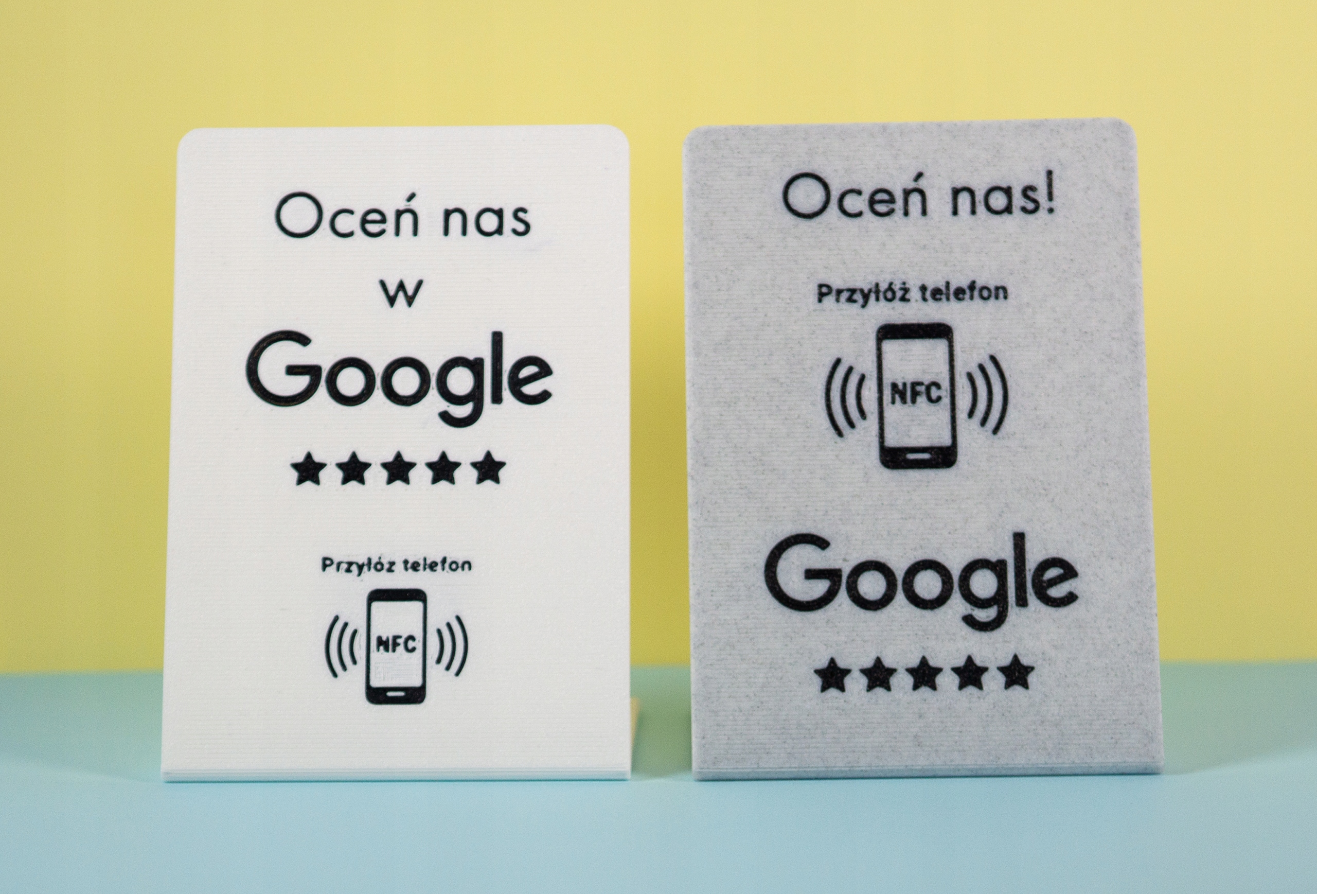 TABLICZKA WIZYTÓWKA STAND NFC DO WYSTAWIANIA OPINII Google biała 3Dit Szerokość produktu 9 cm