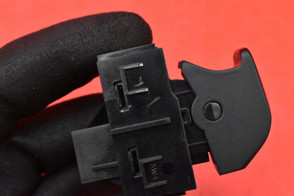 páčka tlačítko elektrická brzda 22818055 OPEL INSIGNIA B 17-20
