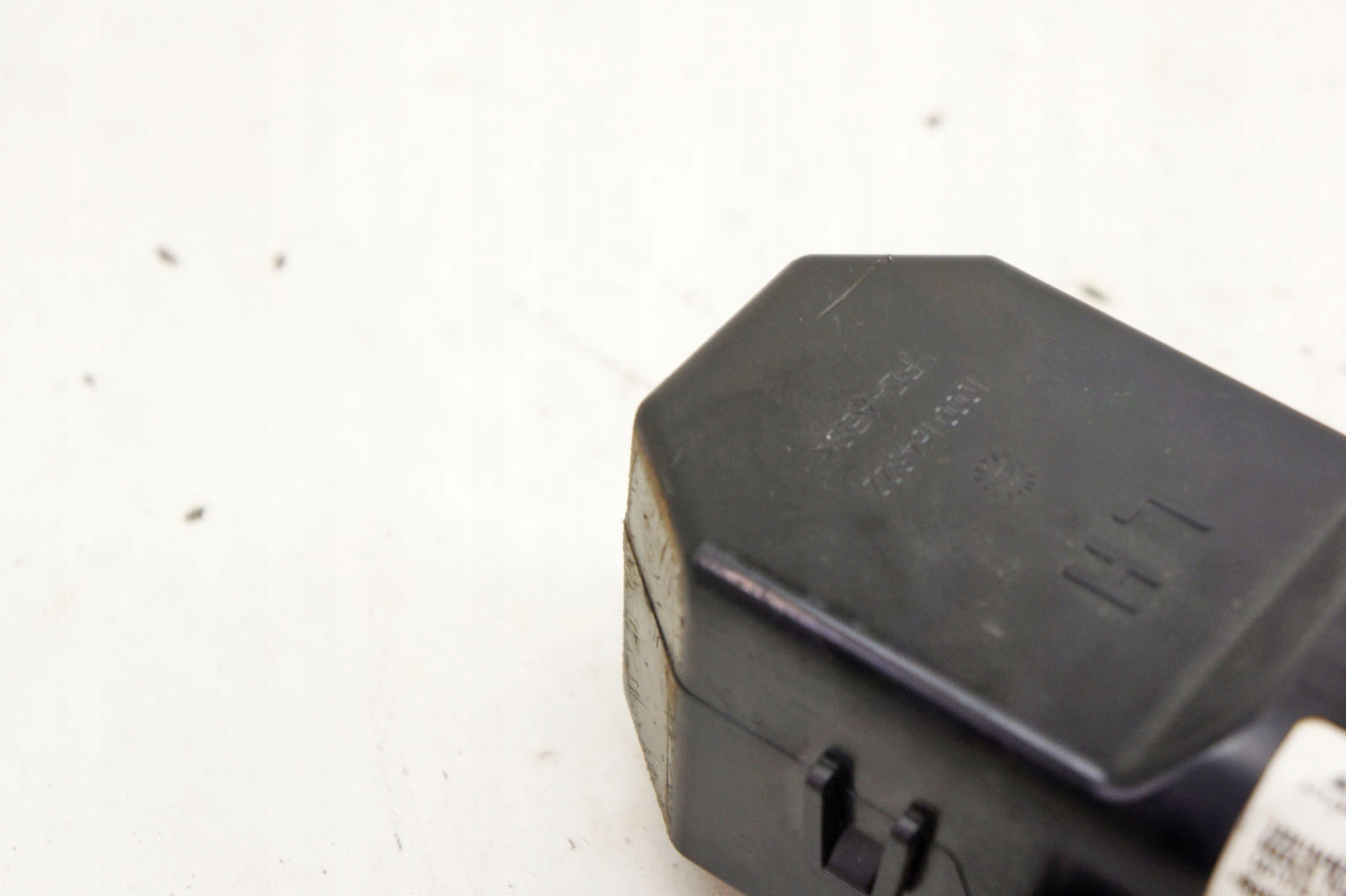 KM300 Jaguar XJ X351 Modul Fotela Lewy Przod Part number AW93 F85522 AB