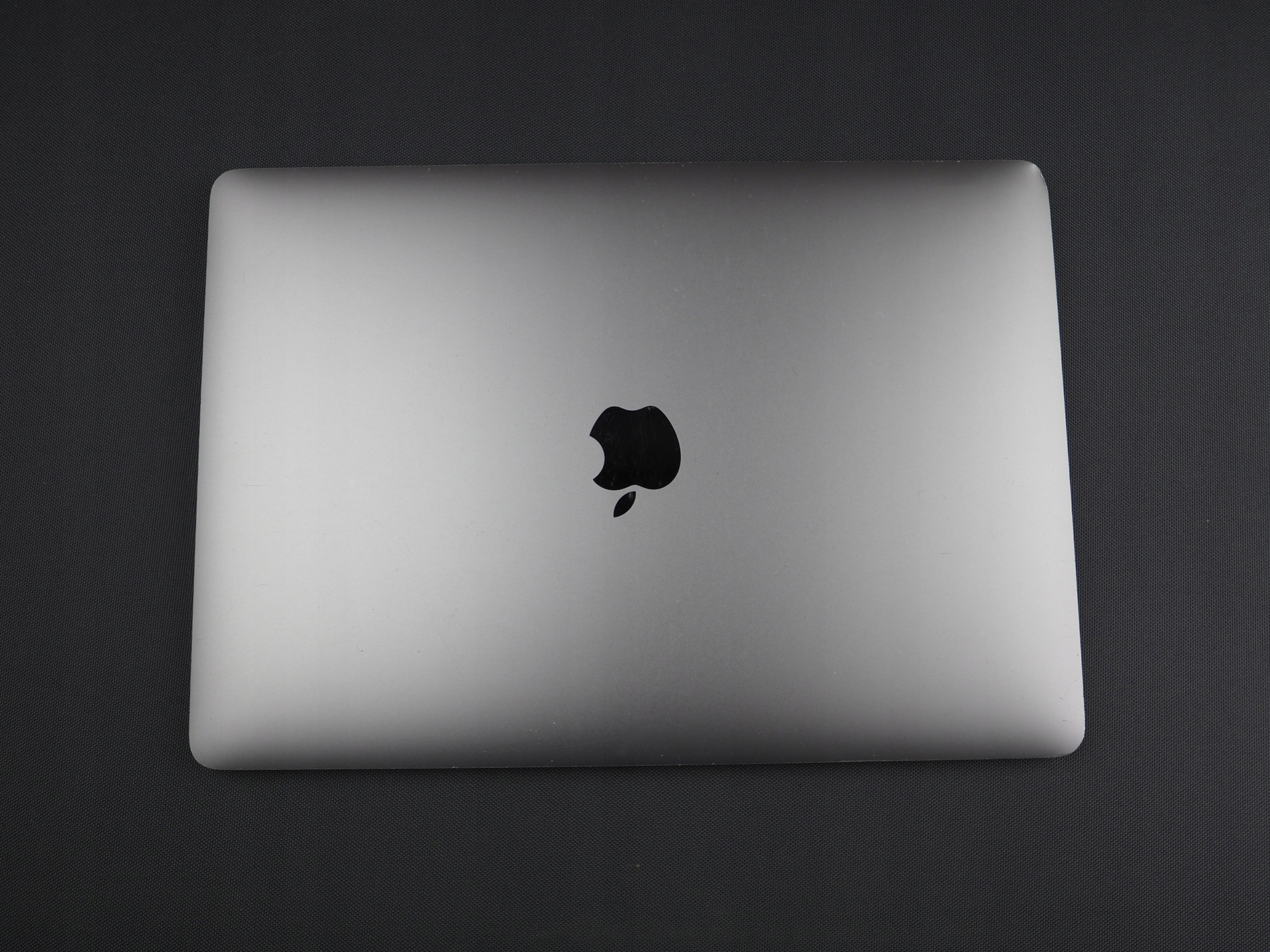 Laptop Apple MacBook Air 13 i3 1.1 8GB 256GB 2020 - Sklep