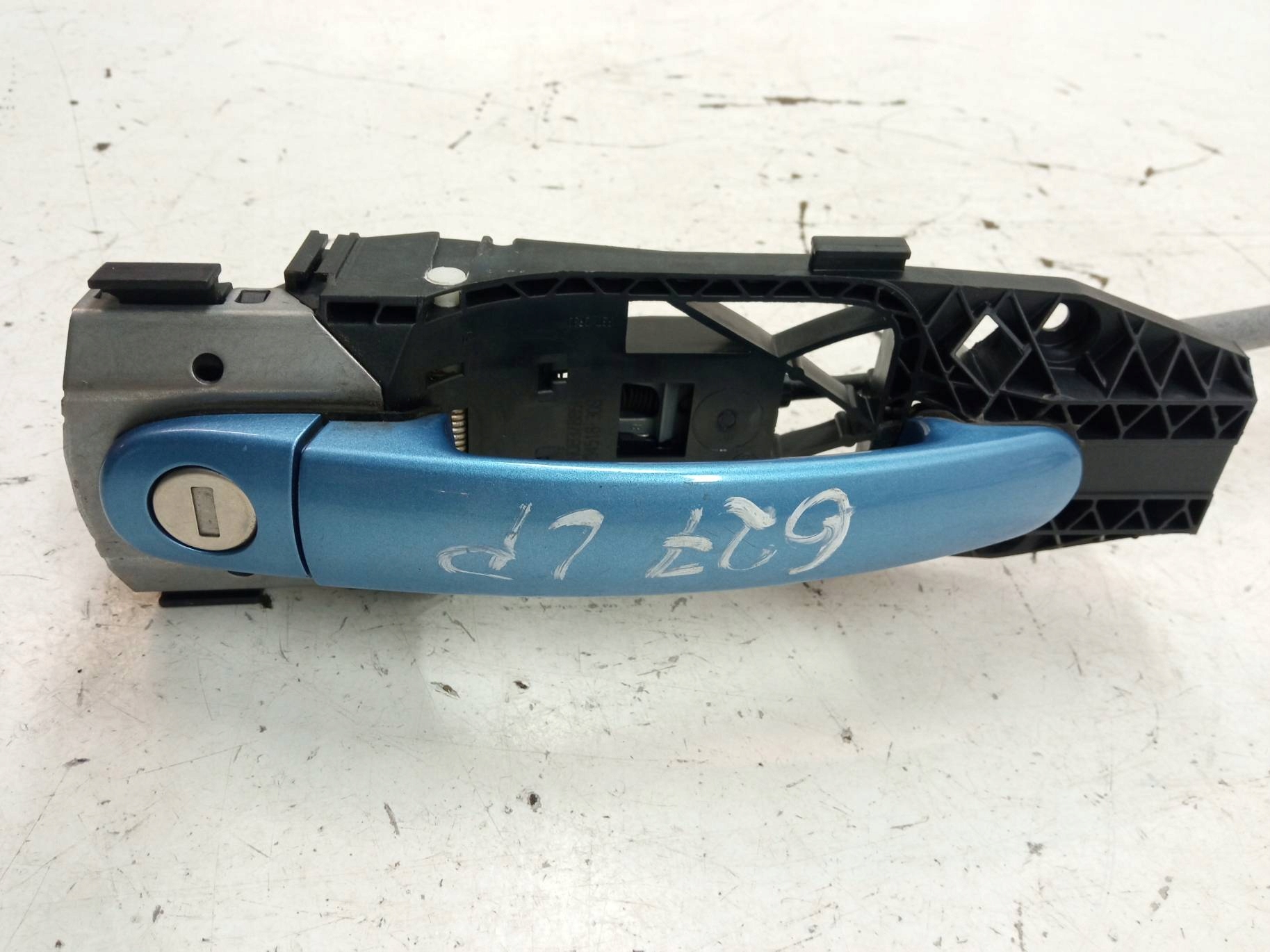 lock door left front handle LQ5X 5TB837015A Skoda Rapid and (2012-2019)