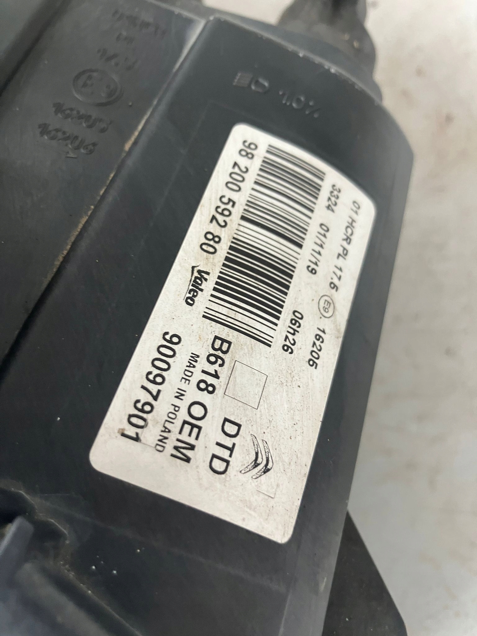 light right front CITROEN C3 III EUROPA 9820059280 #10