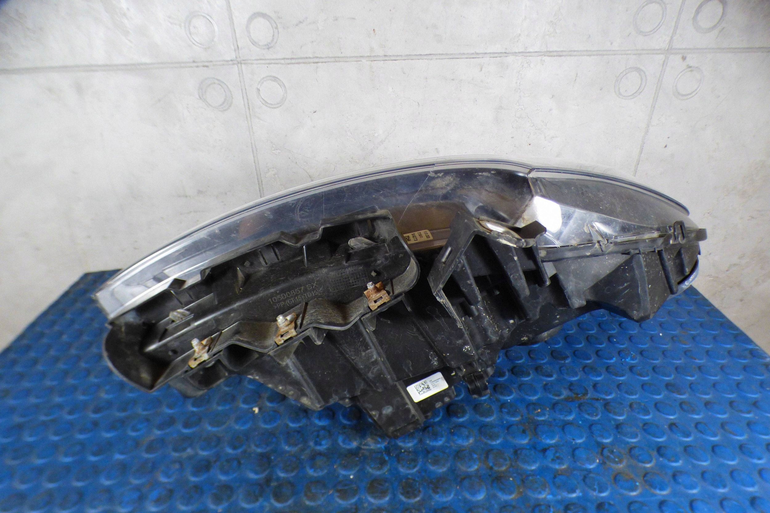 Fiat Doblo II LIFT reflektor light left front 521094580 stBDB original 2021