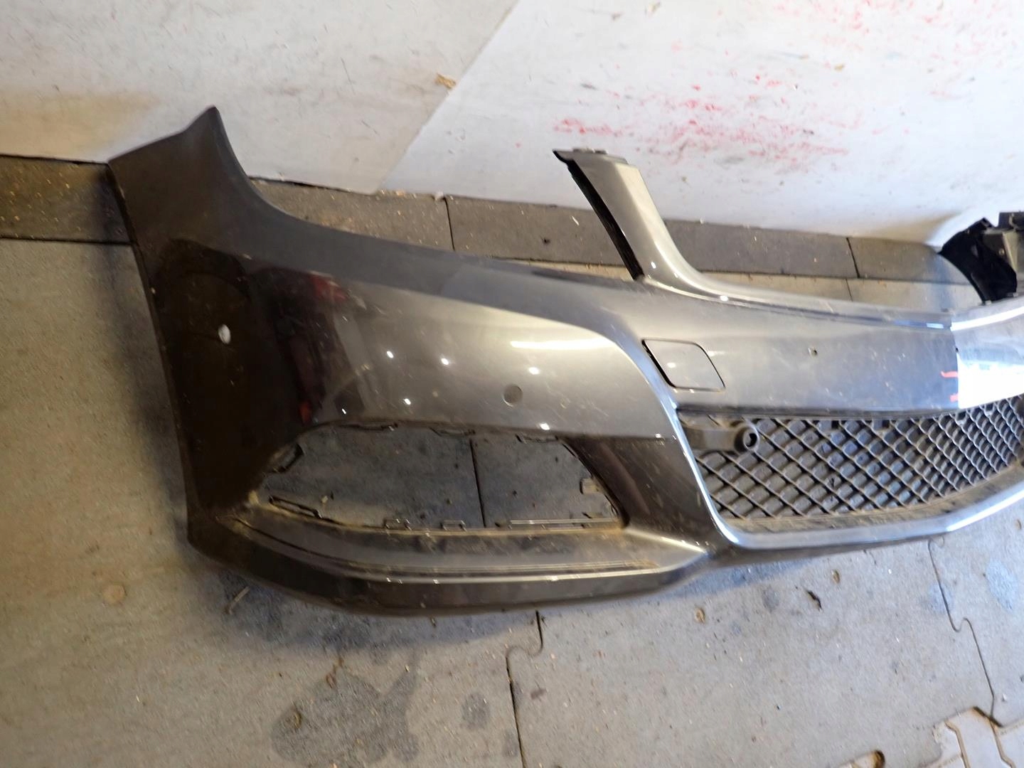 bumper front front MERCEDES C-KLASA W204 LIFT 2011