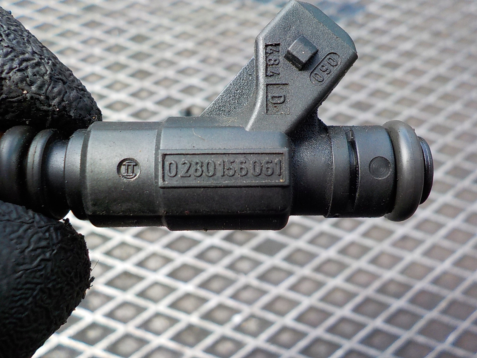 SEAT LEON II 1.8 16V B injector 06A906031BA 0280156061