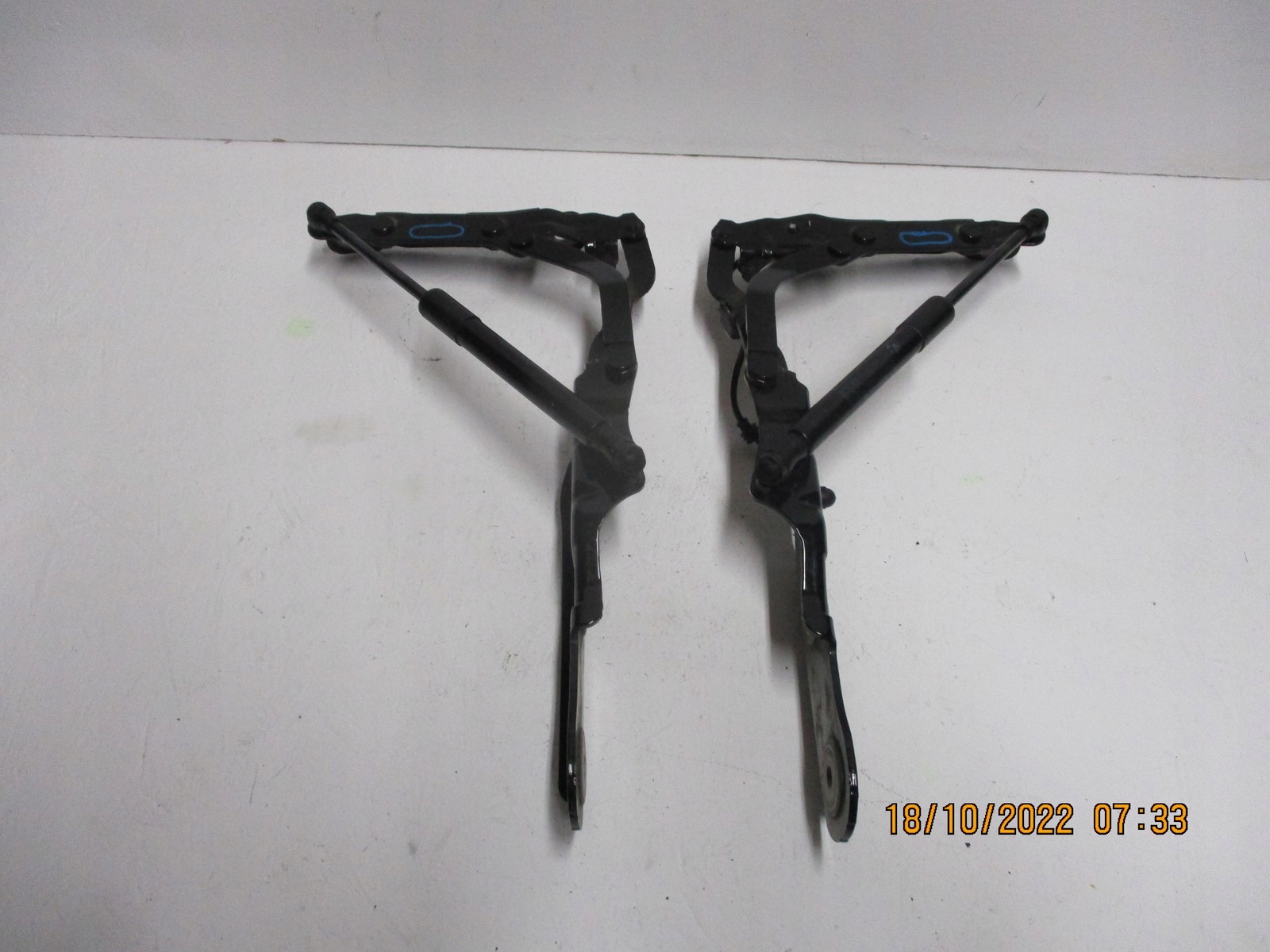 Петля двери багажного отделения BMW Z4 G29 7437674