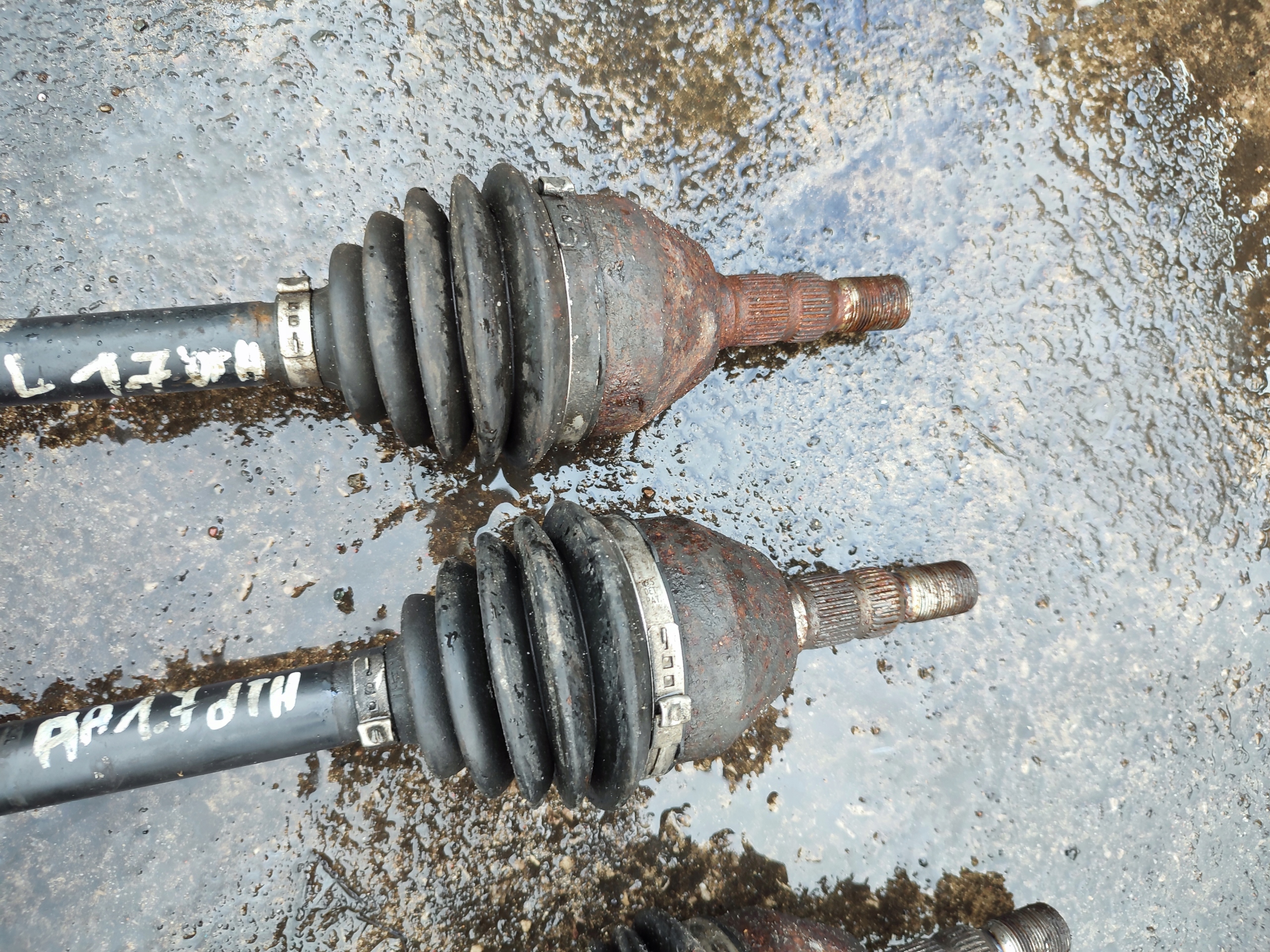 semi-axis left short. OPEL ASTRA III 1.7
